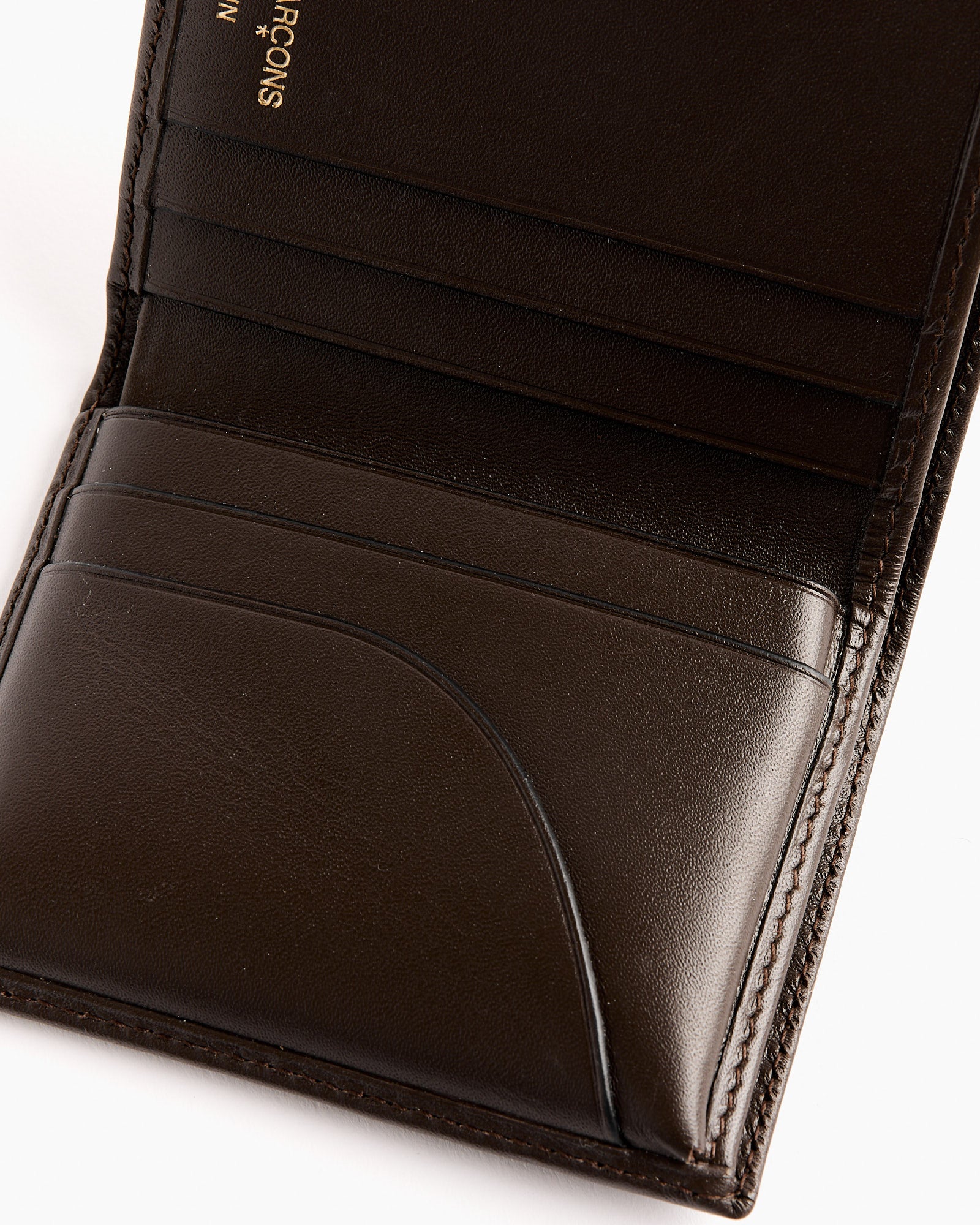 Classic Bifold Wallet in Brown - Brown (214918)