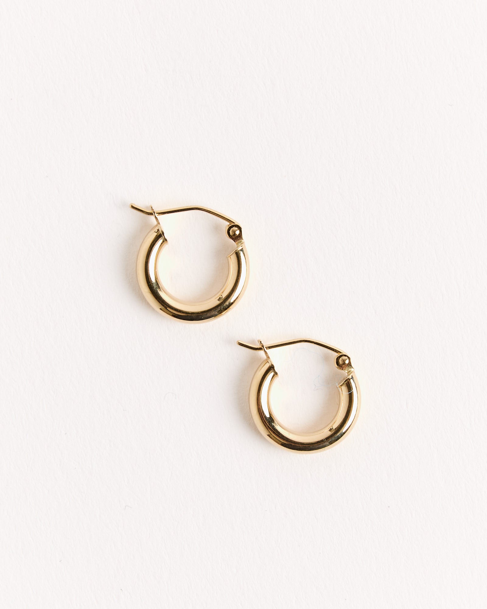 Simple Hoop Earrings 14k Yellow Gold - Default Title (249454)