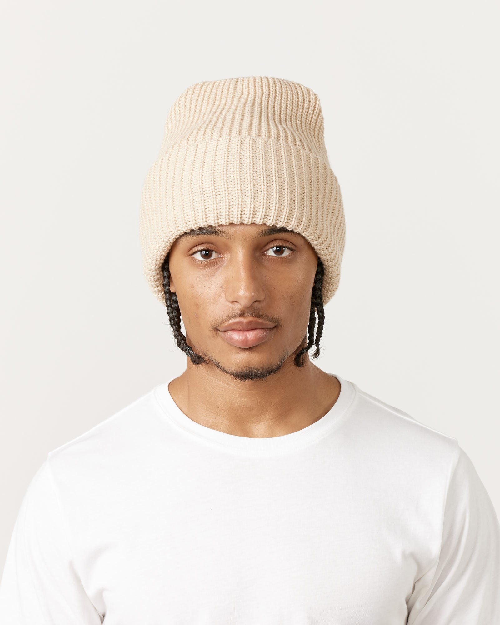 5075 Beanie in Raw Beige