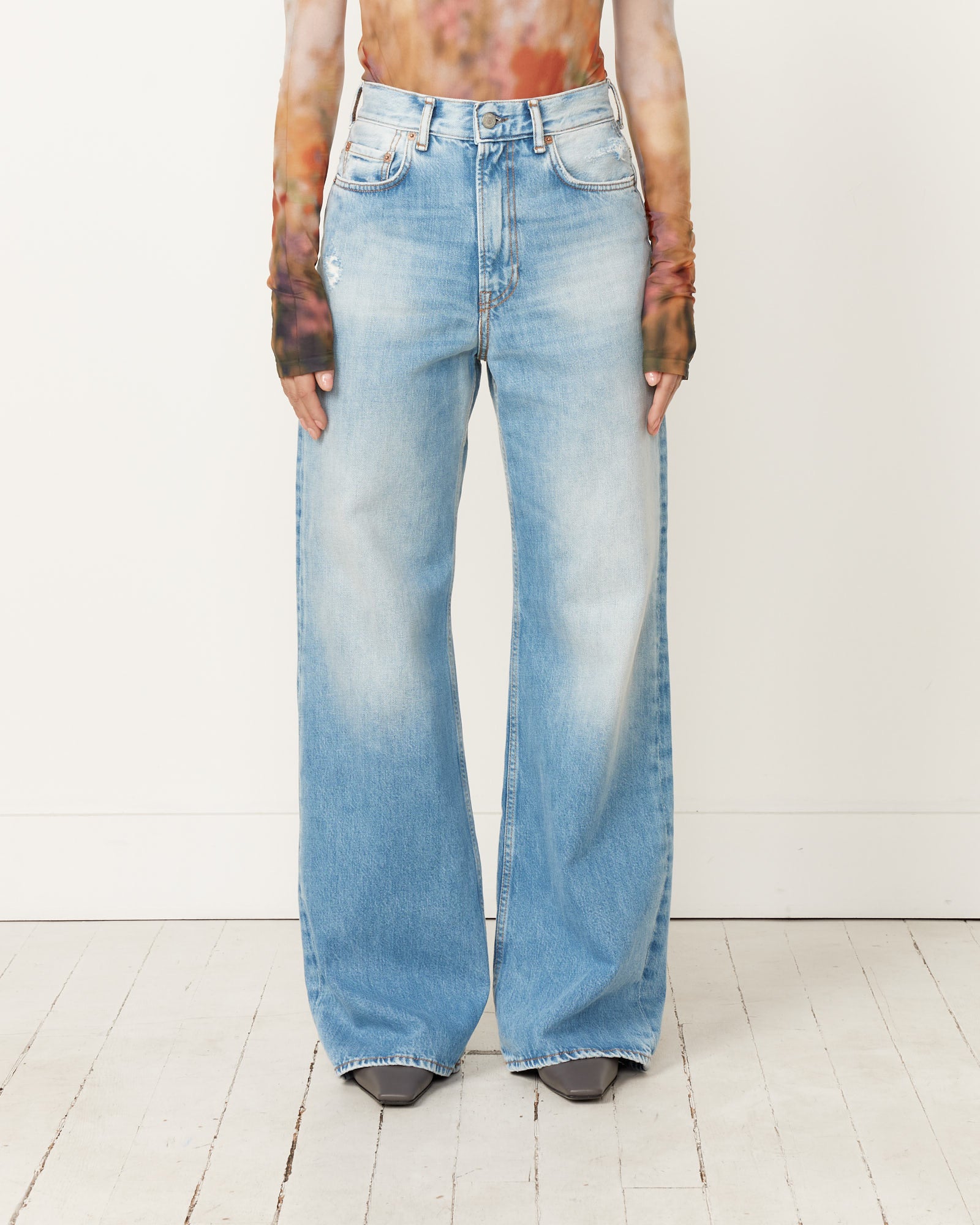 Acne Studios 2022 Vintage Jean Light Blue - Light Blue / 26/32 (256333)