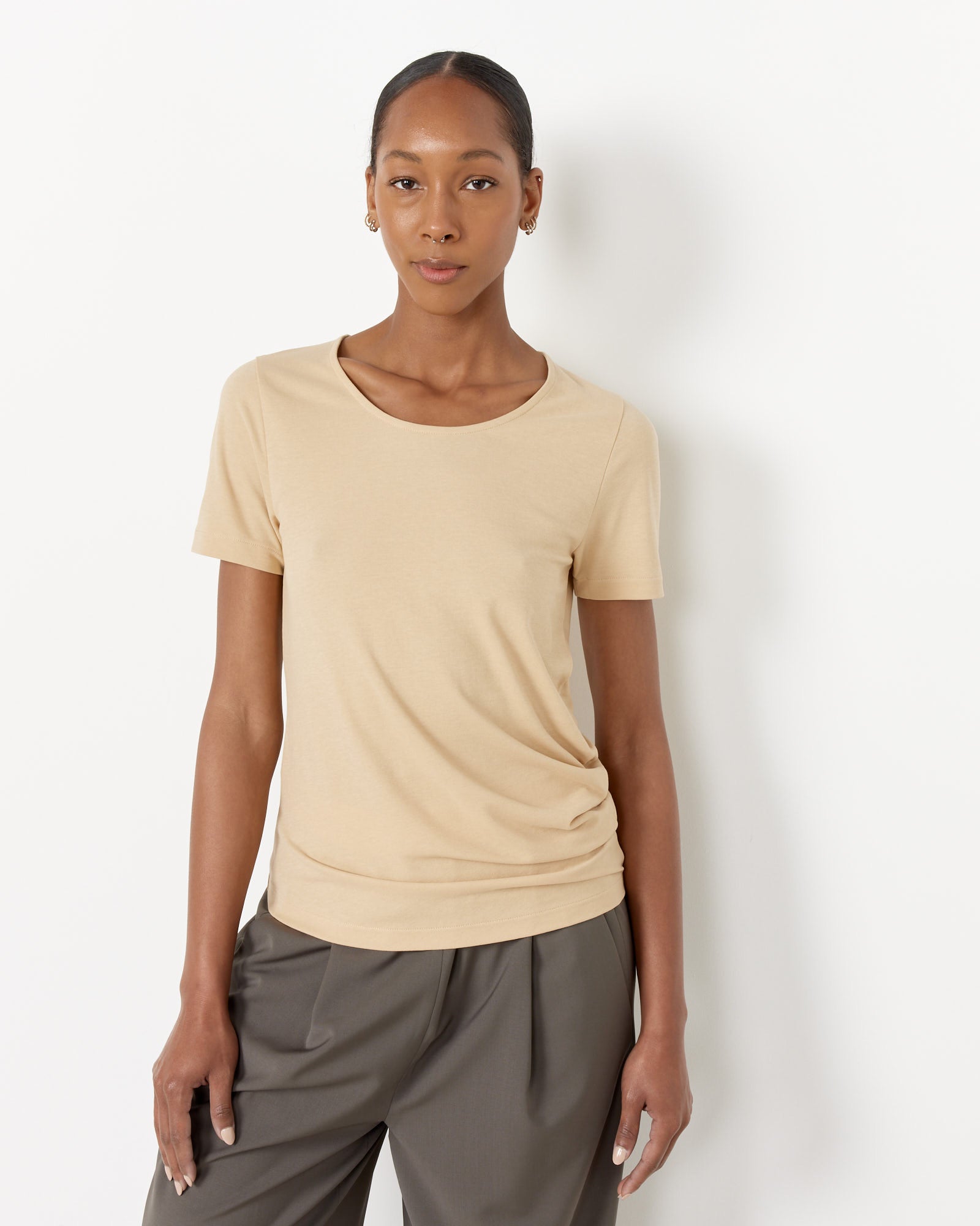 Lemaire Twisted T-Shirt Soft Sand - Soft Sand / XS (256519)