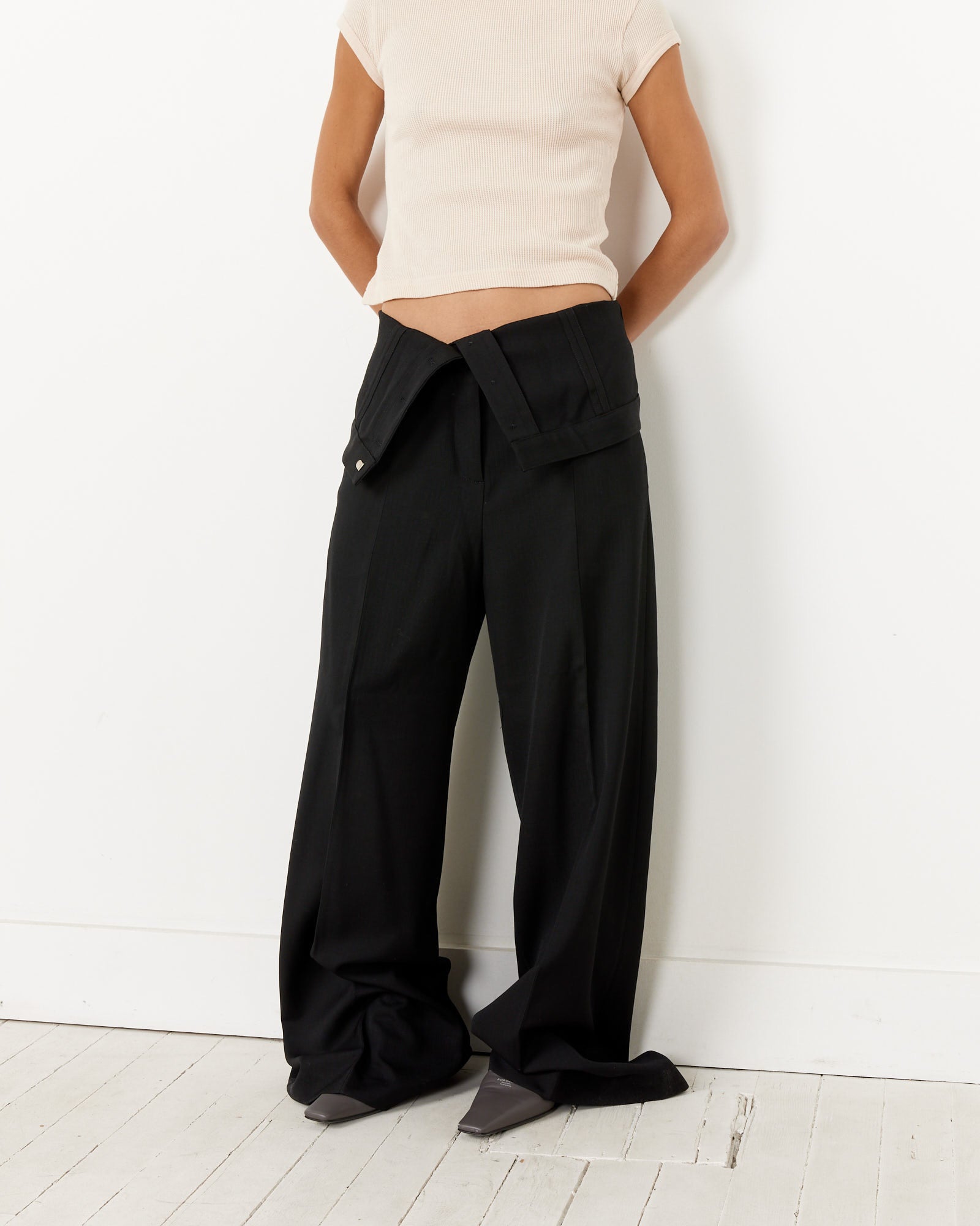 Tailored Wool Blend Trousers in Black