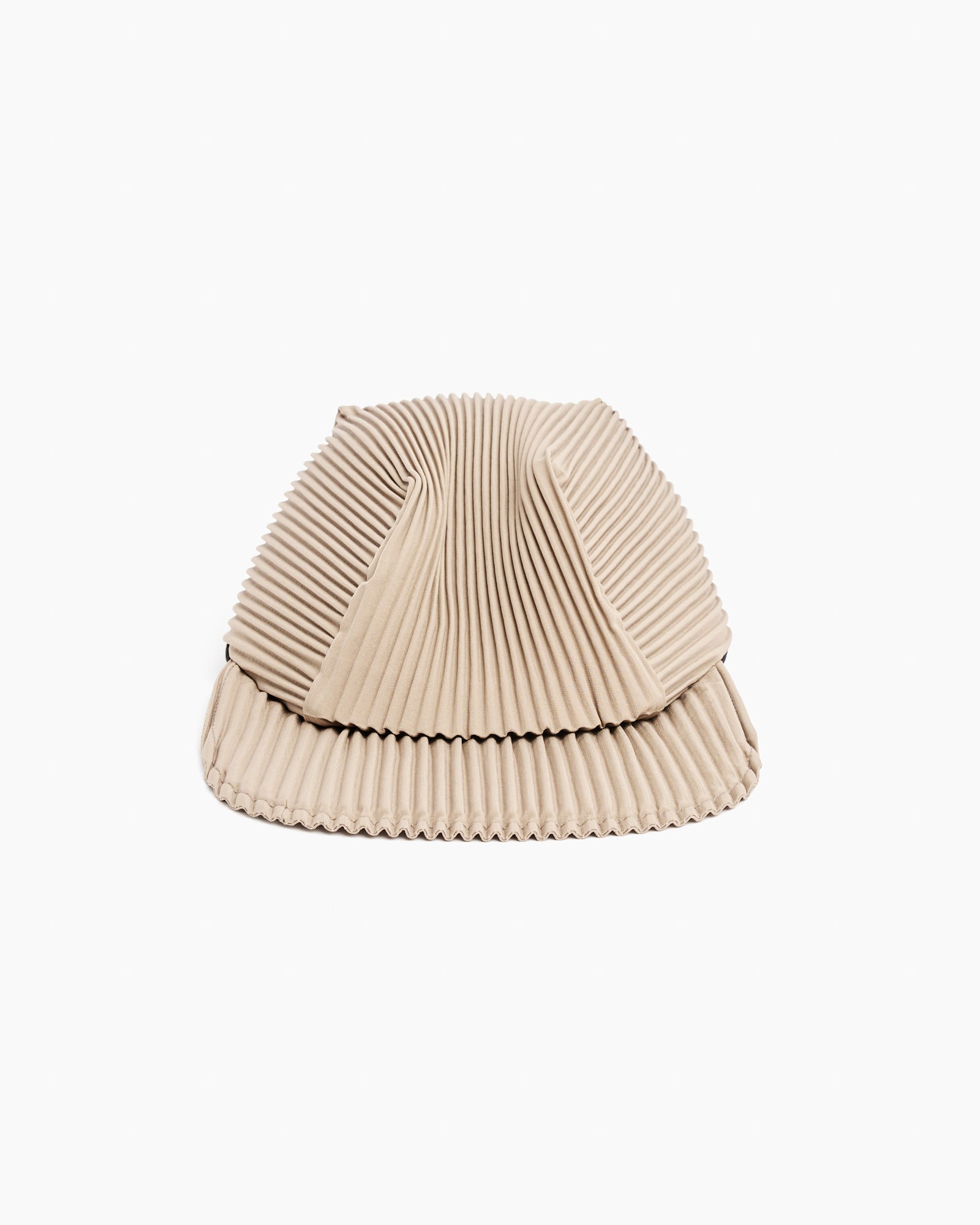 Pleats Cap in Light Mocha Brown