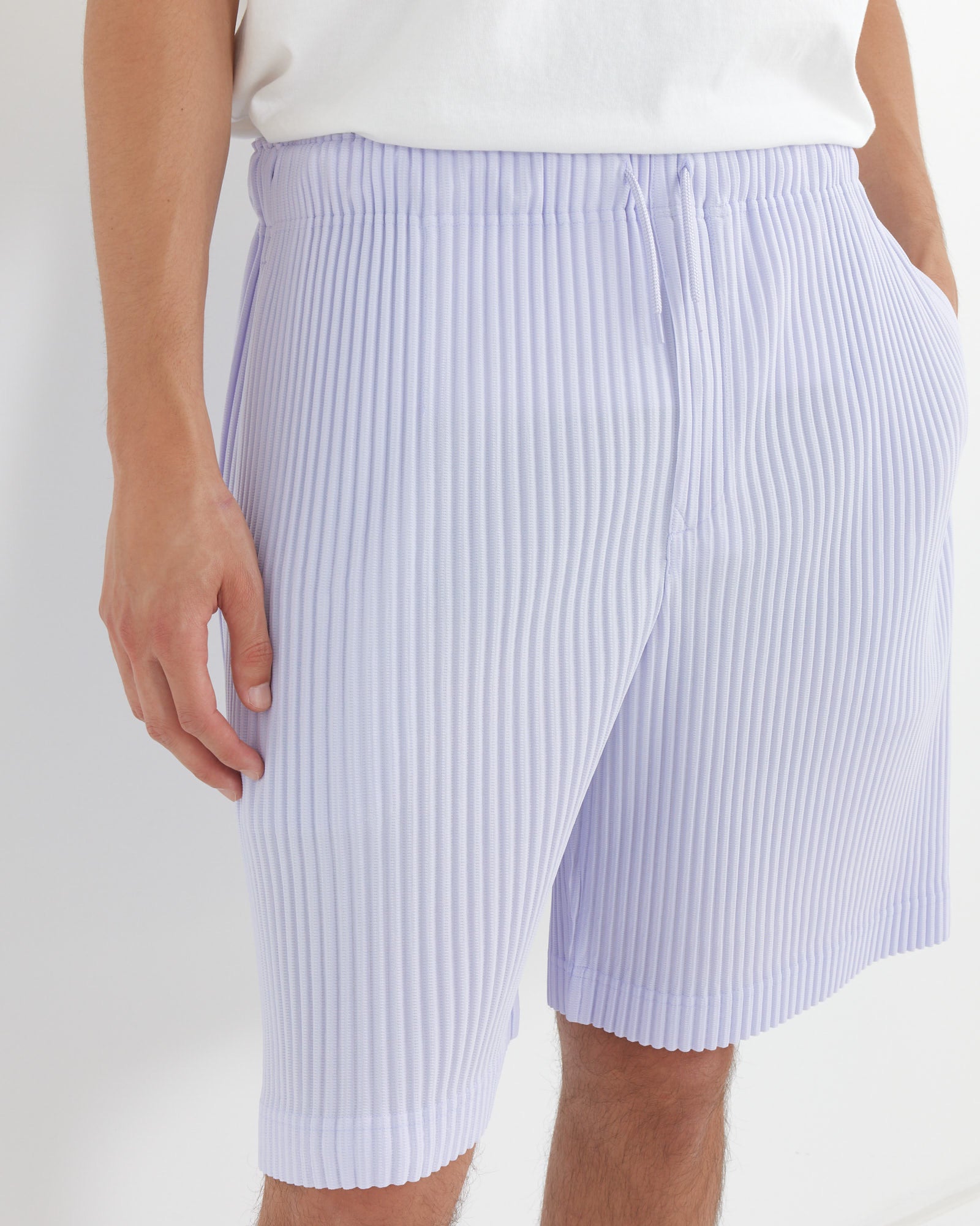 Colorful Pleats Shorts in Soft Lavender