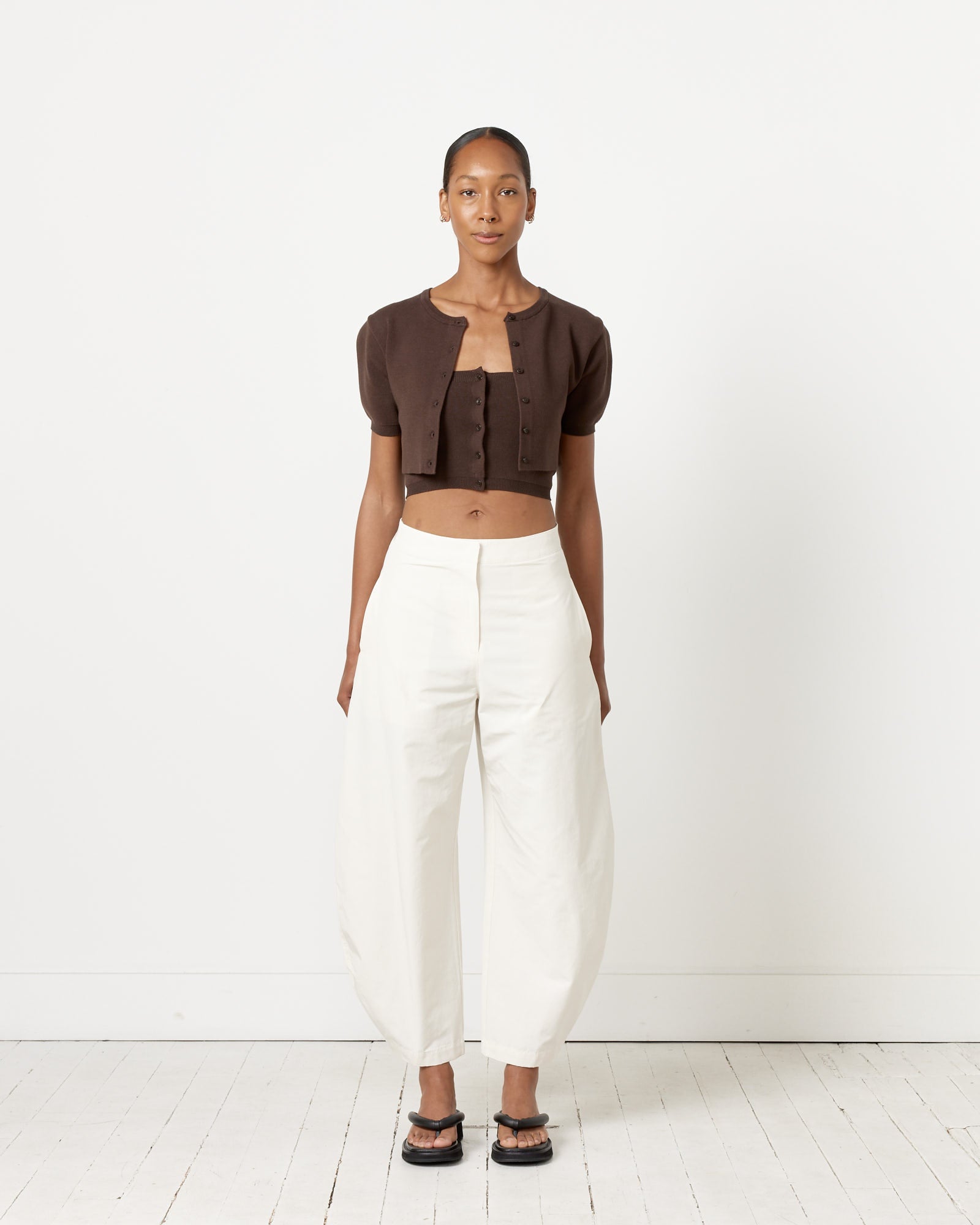 Curved Leg Pant in Ecru