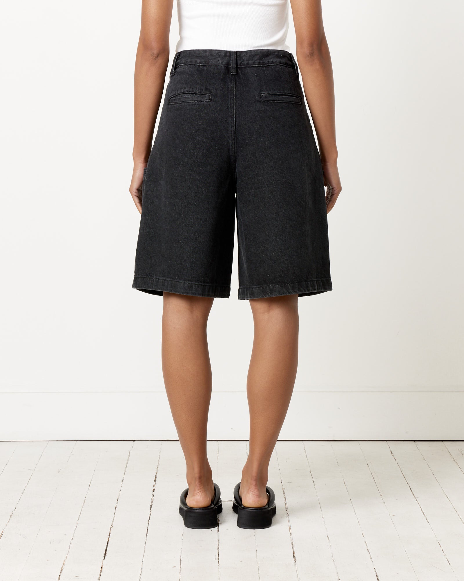 Amomento Cut-Out Pocket Denim Shorts Black - Black / 0 (257053)