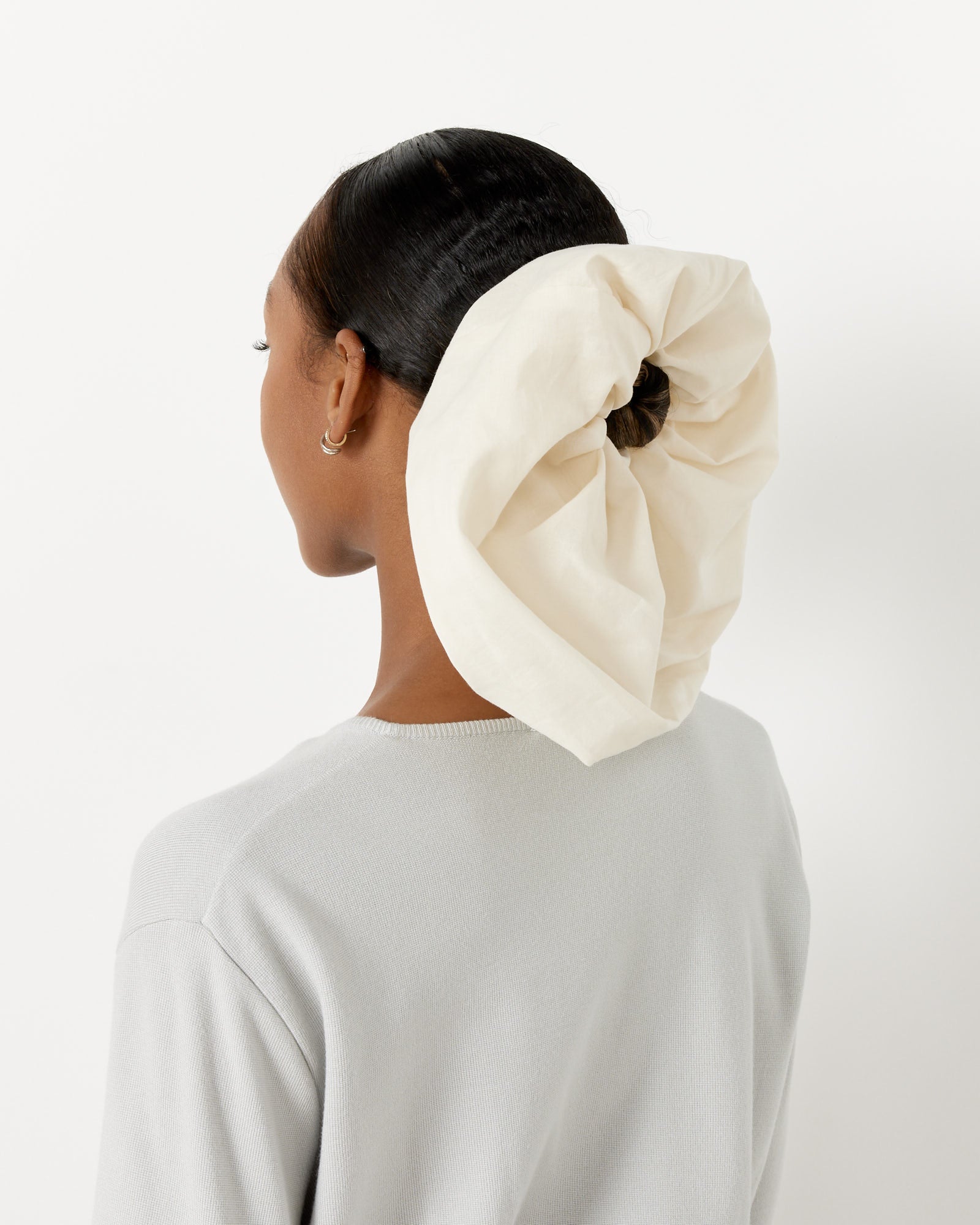 Amomento Sheer Cotton Scrunchie Ivory - Ivory / OS (257065)