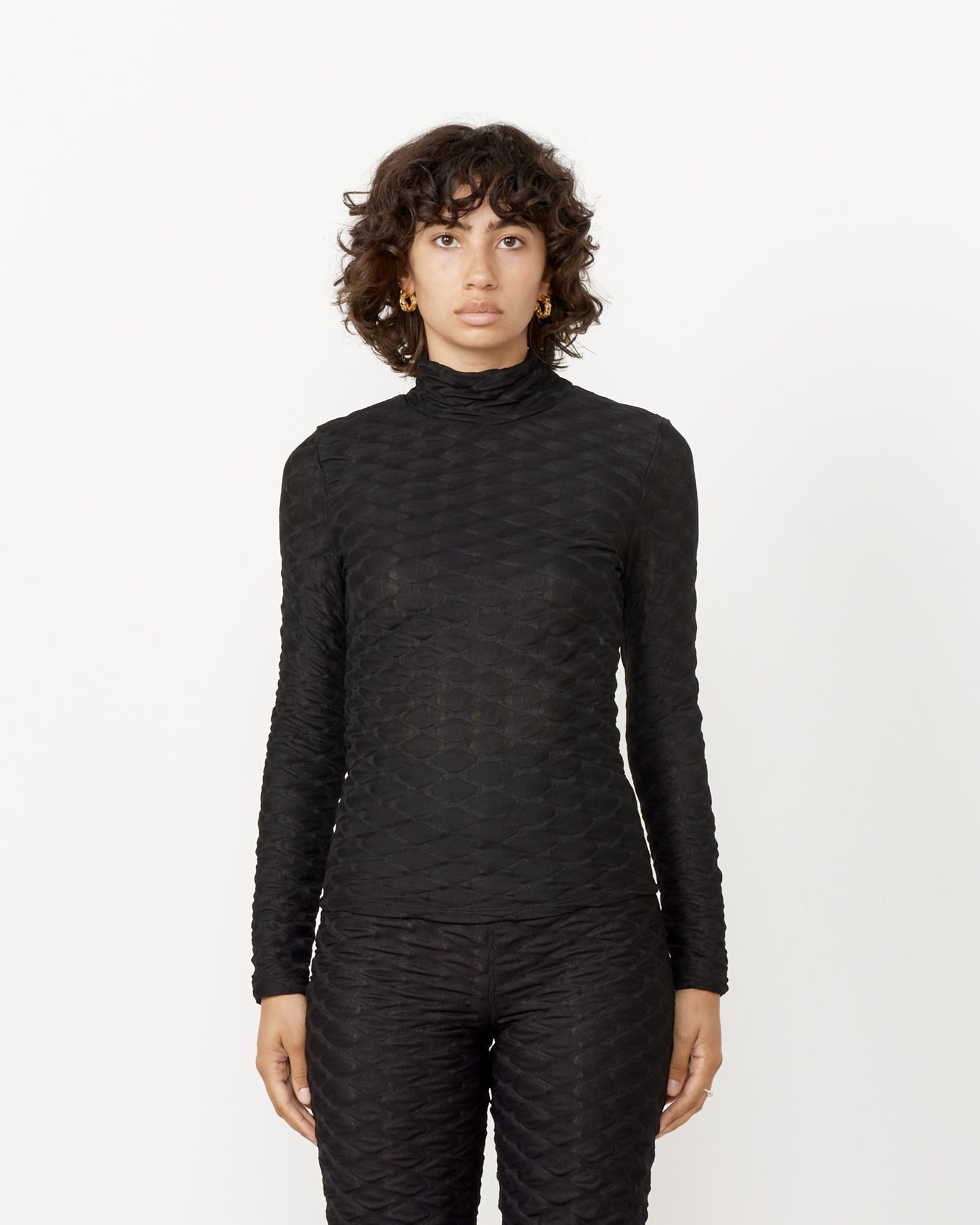 Bubble Wrap Turtleneck in Black