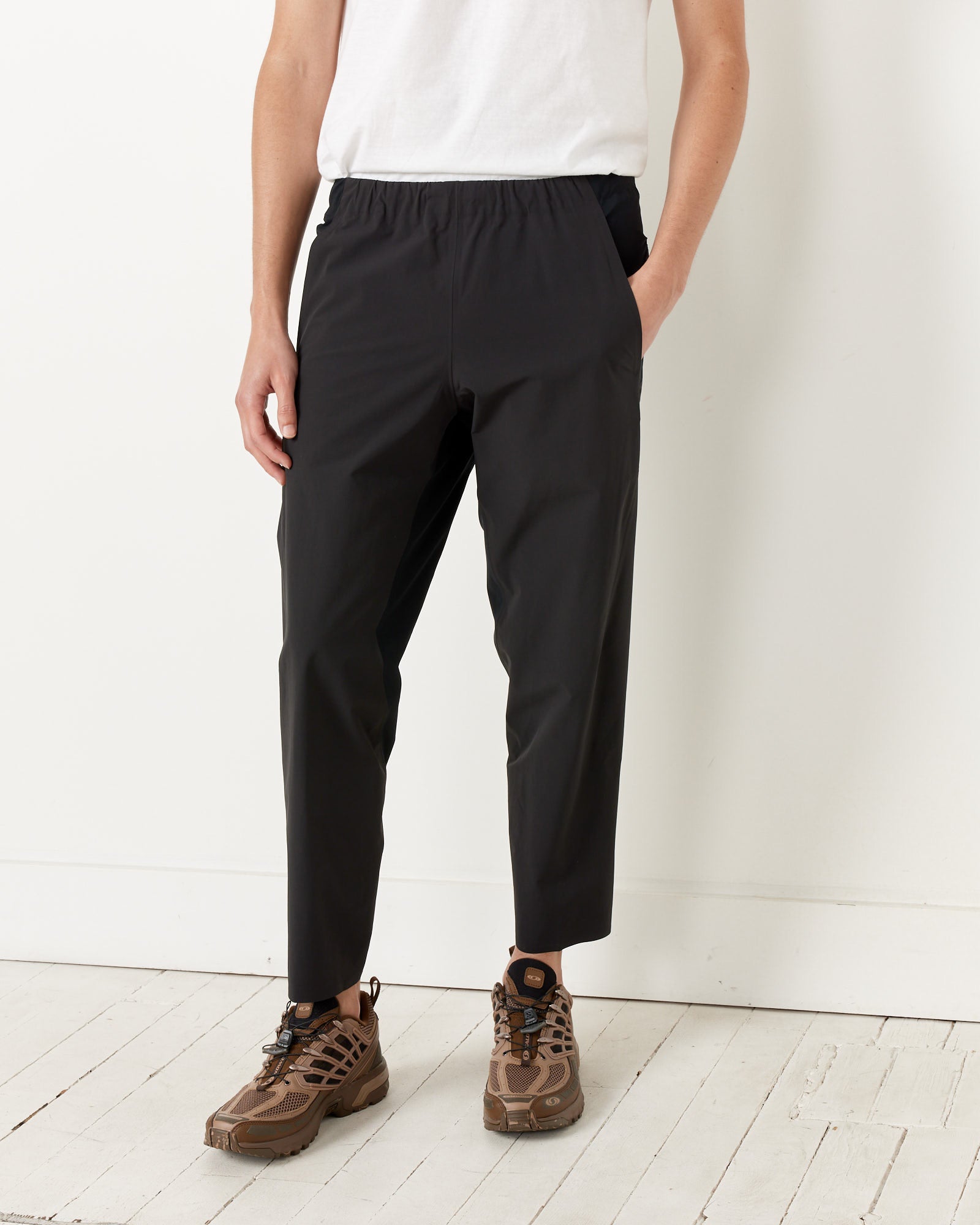 Veilance Secant Comp Track Pant Black - Black / 32 (259507)