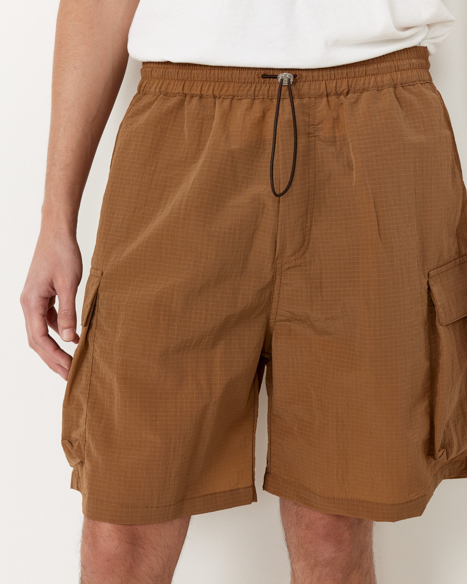 LC23 Cargo Nylon Shorts Brown - Brown / L (259927)