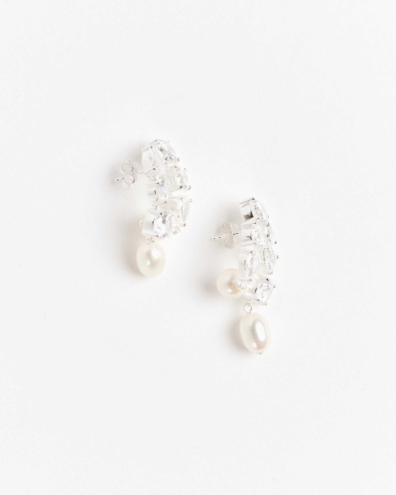 Cascading Pearls/Zirconia Earrings - Default Title (260062)