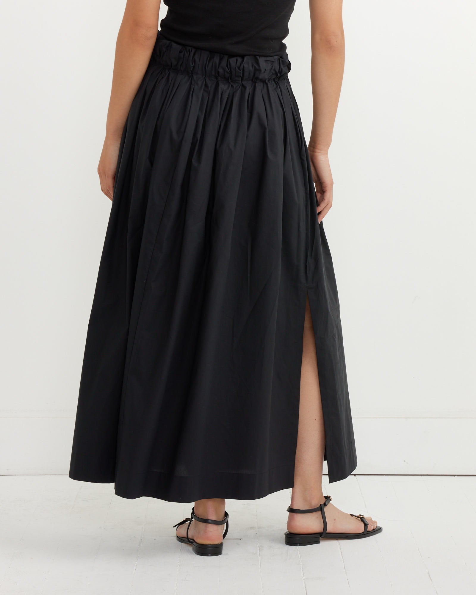 Hill Skirt in Black