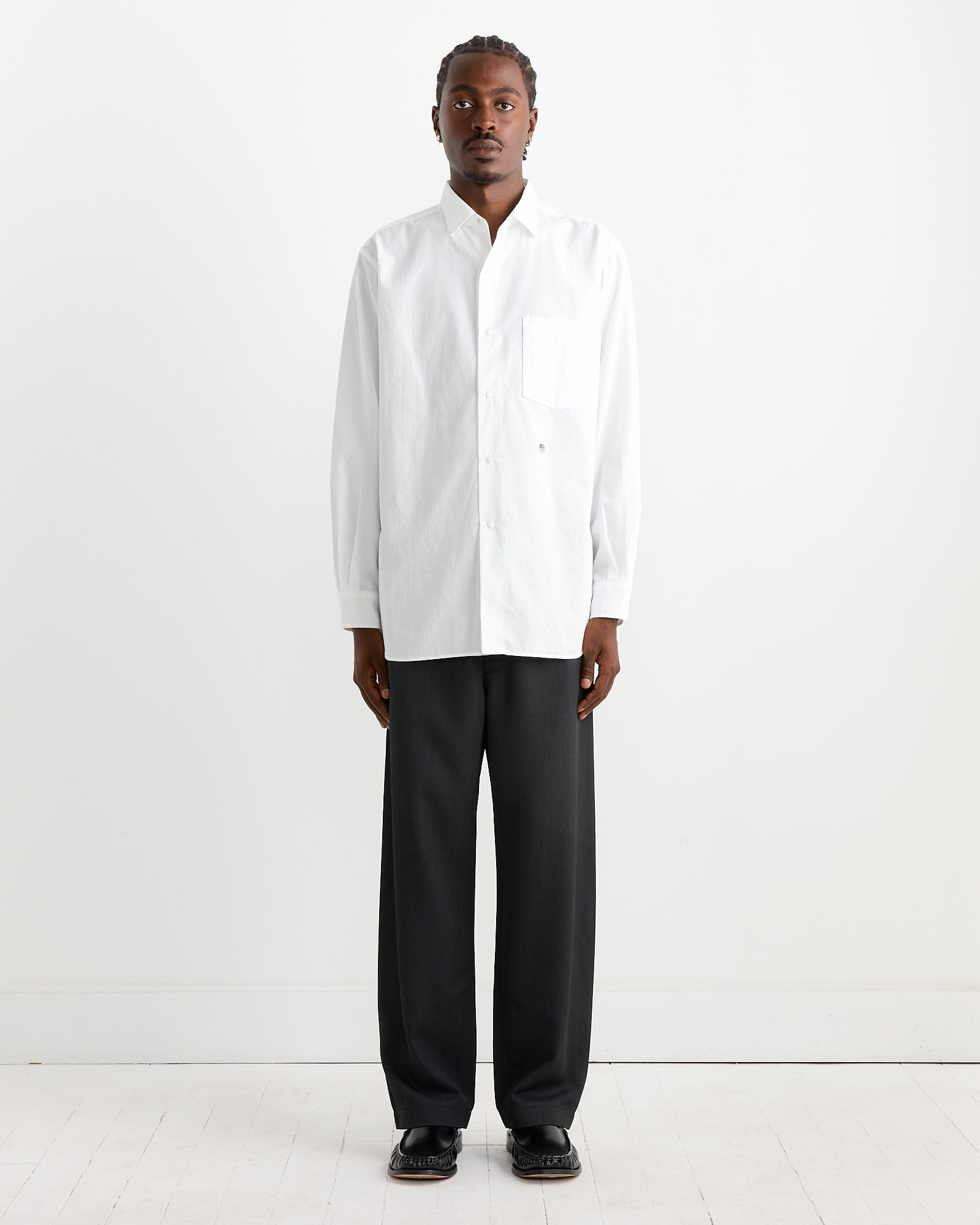 Regular Collar Wind Shirt in Off White