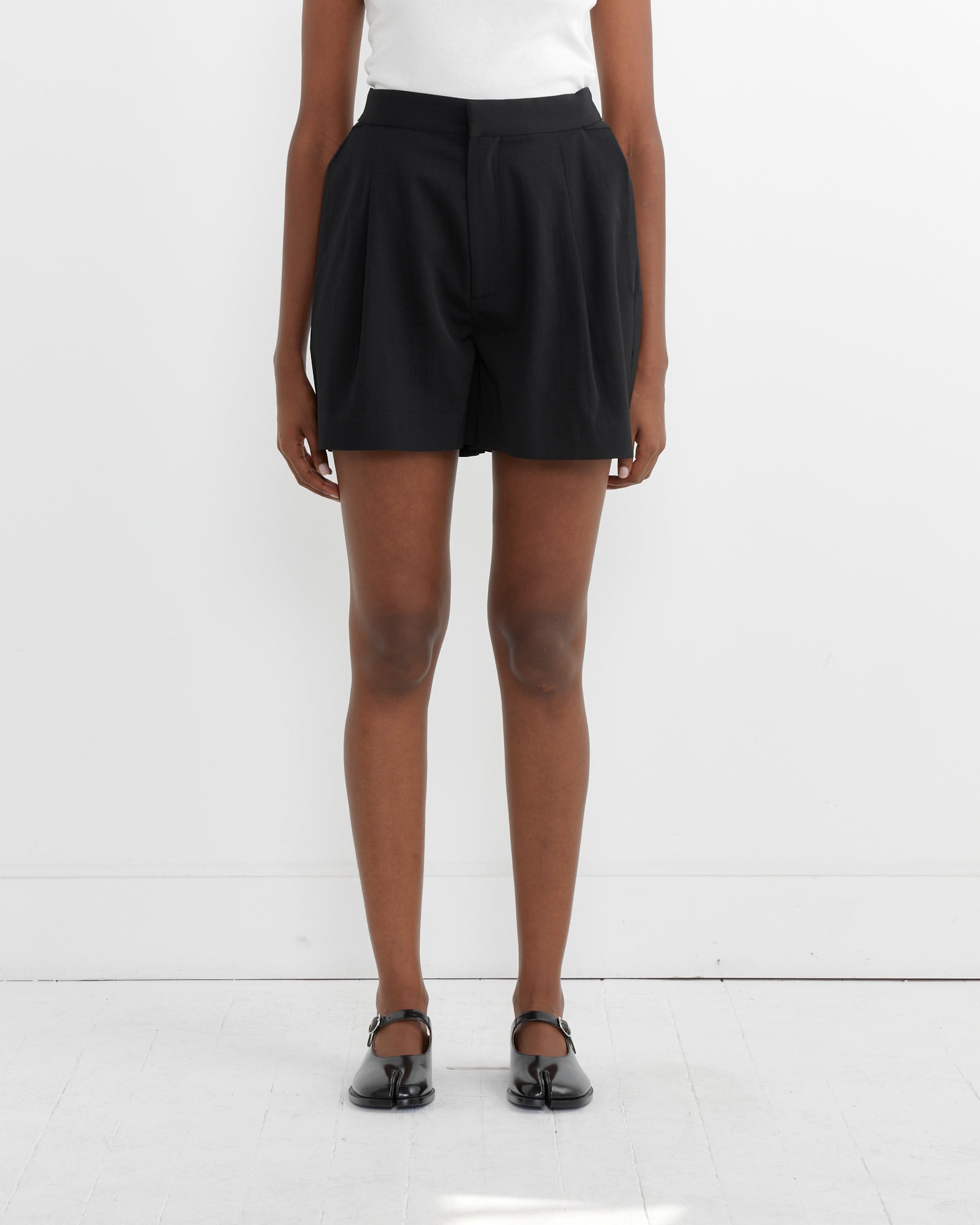 Adjustable Short in Black