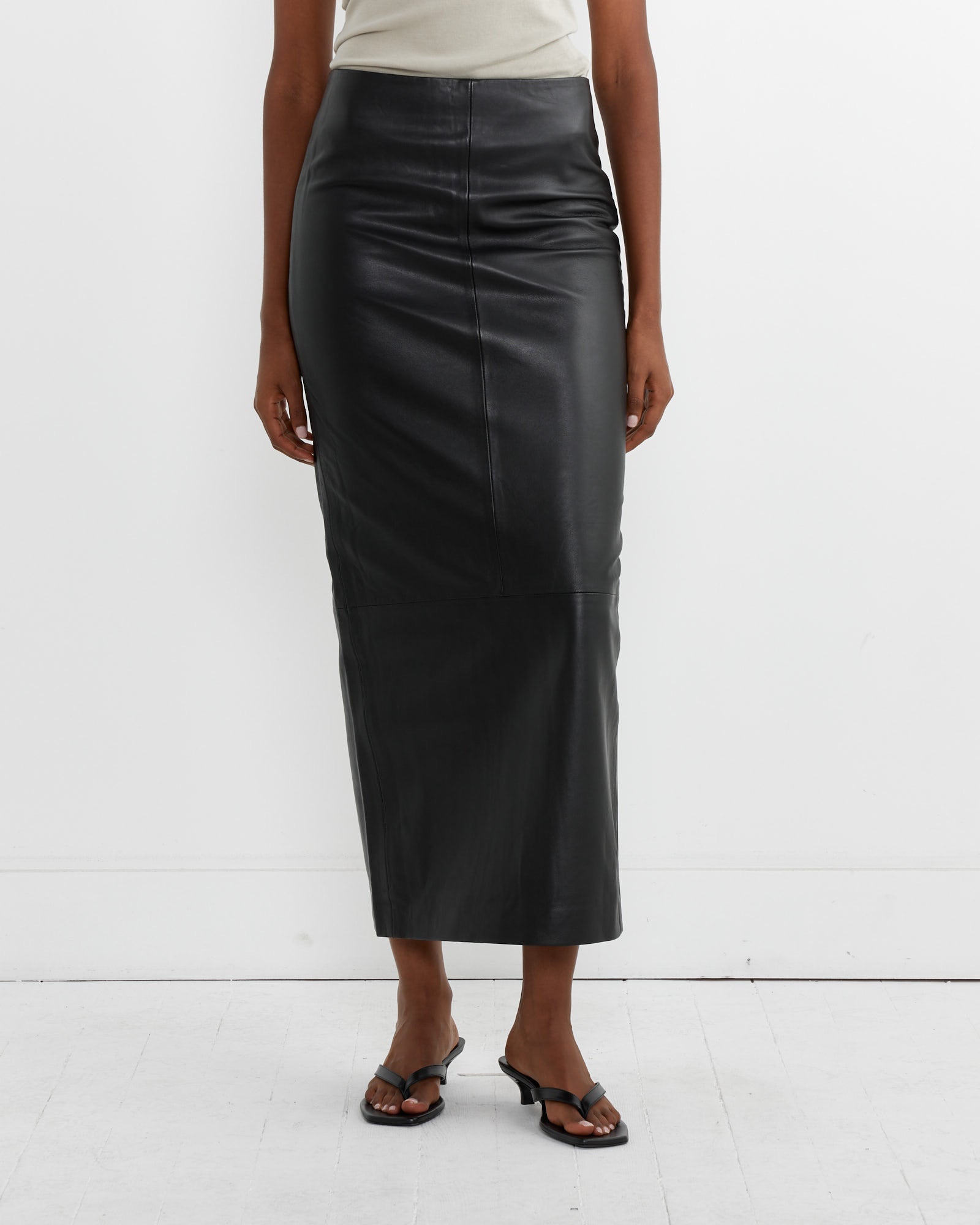 Leather Column Skirt in Black