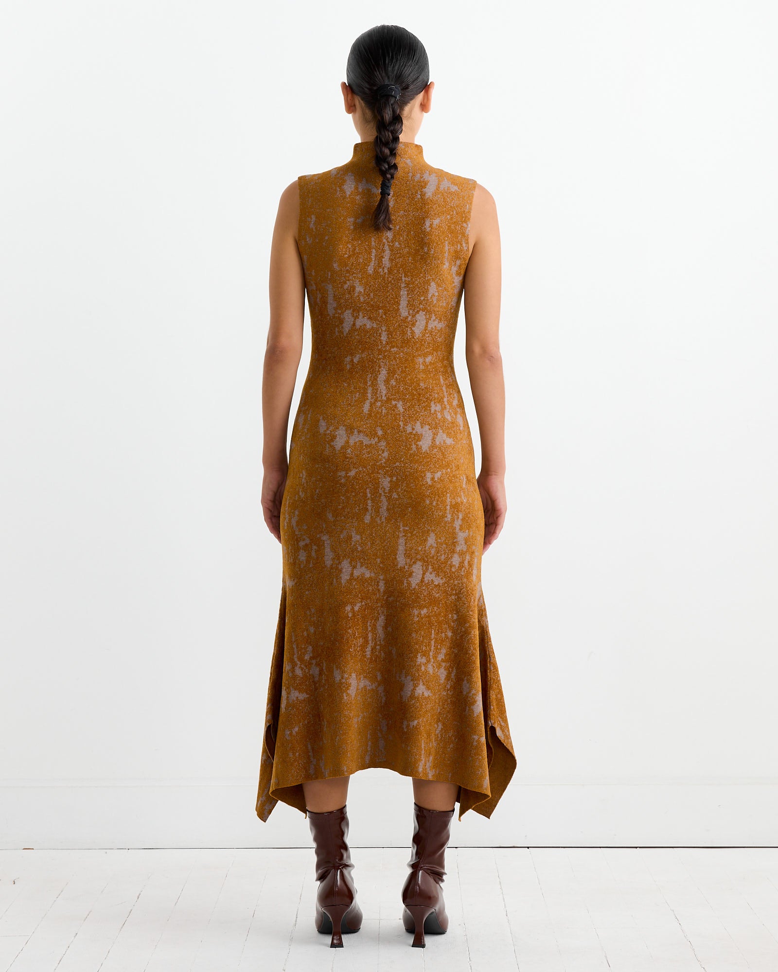 Pauliina Dress in Old Gold