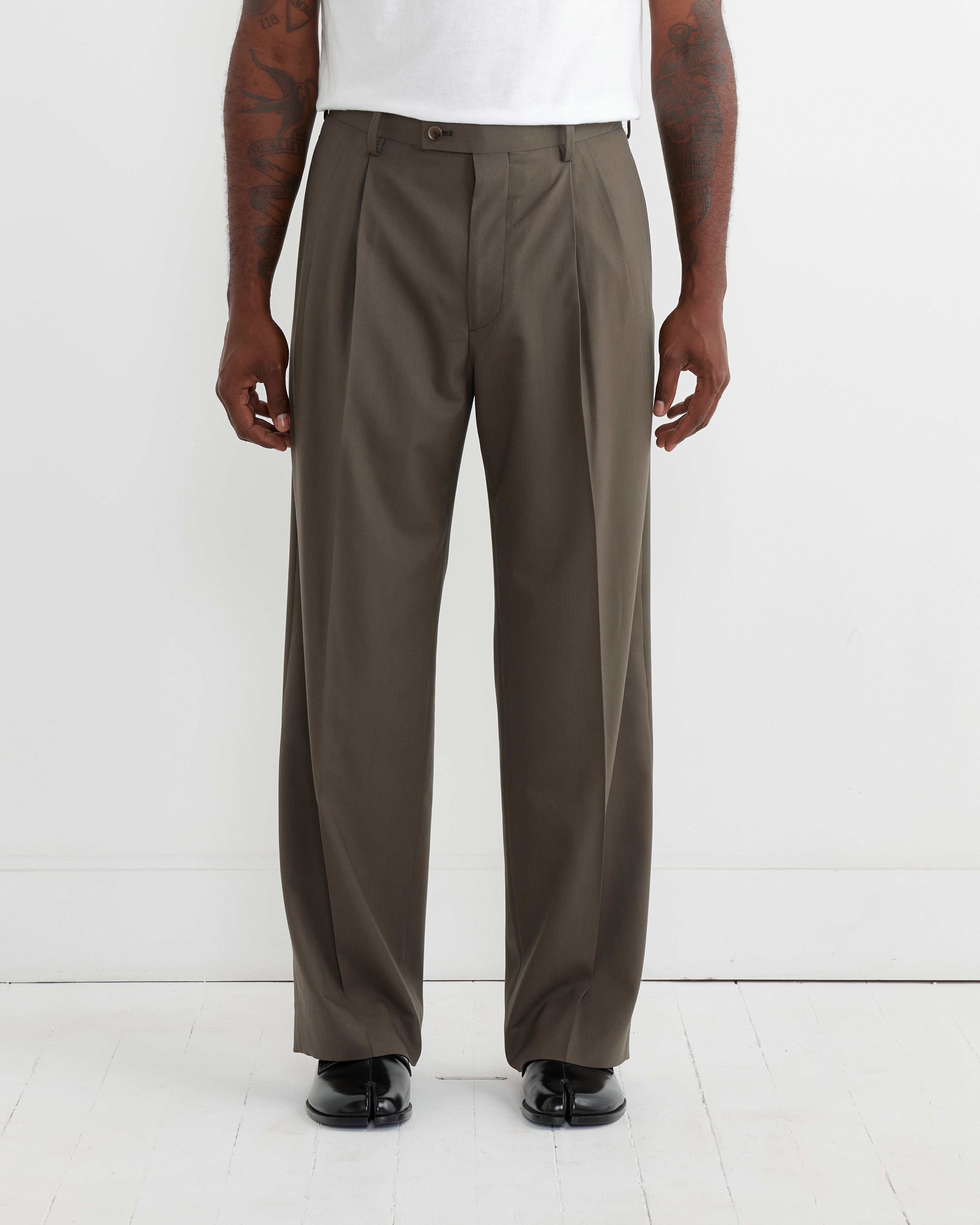 Tropical Wool Trouser in Dark Khaki