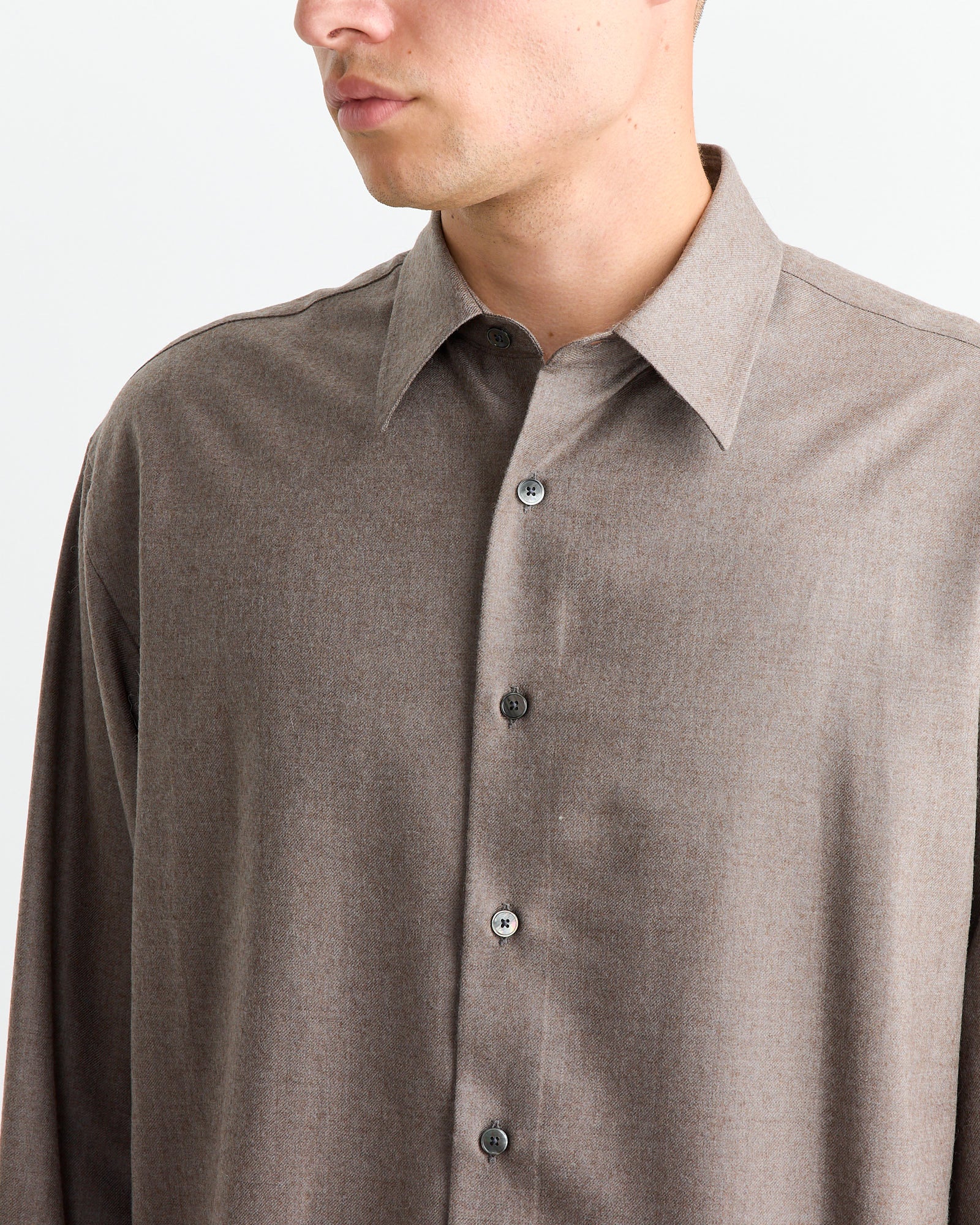 Super Light Wool Shirt in Top Brown