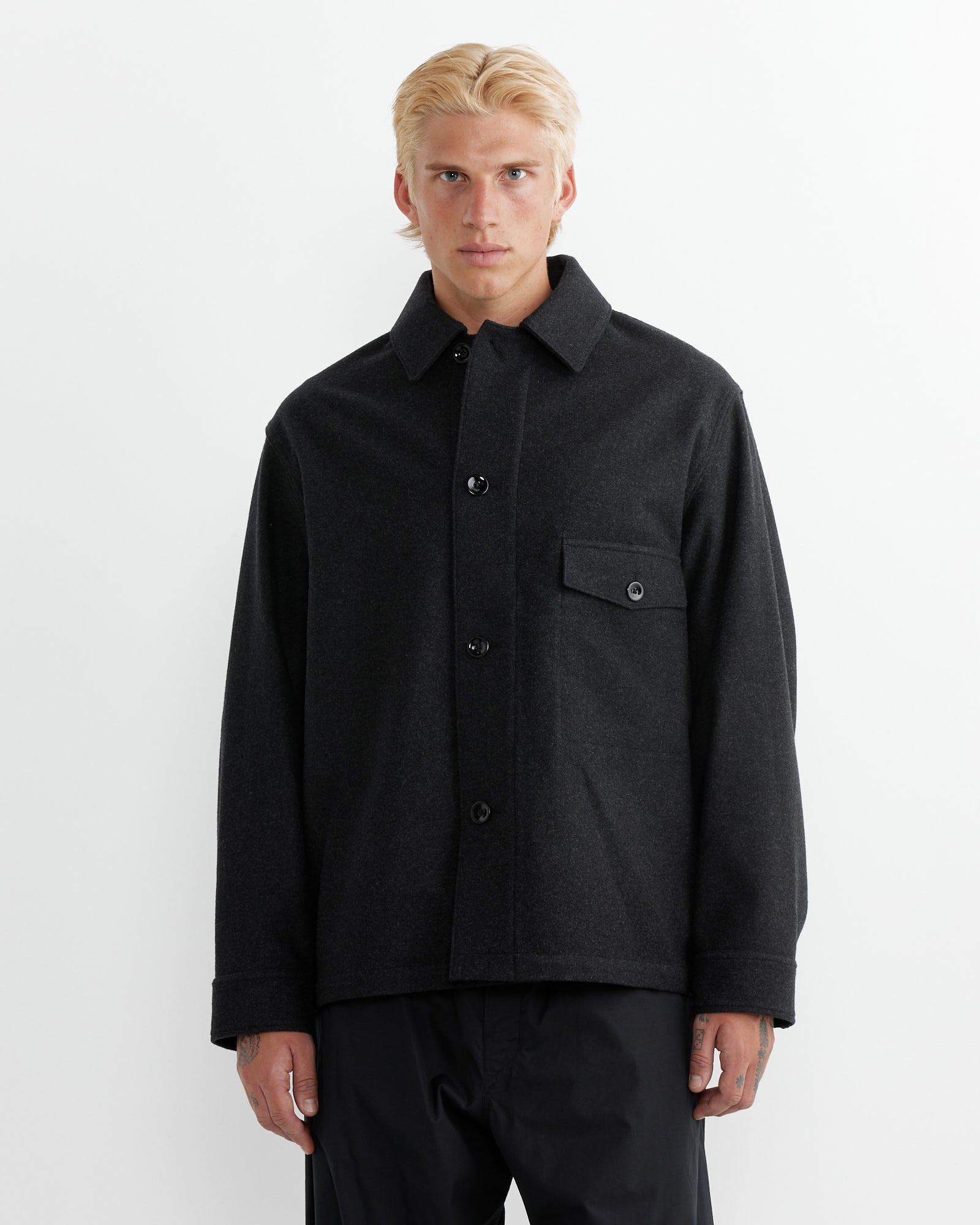 Lemaire One Pocket Overshirt Ash Black - Ash Black / 48 (263101)