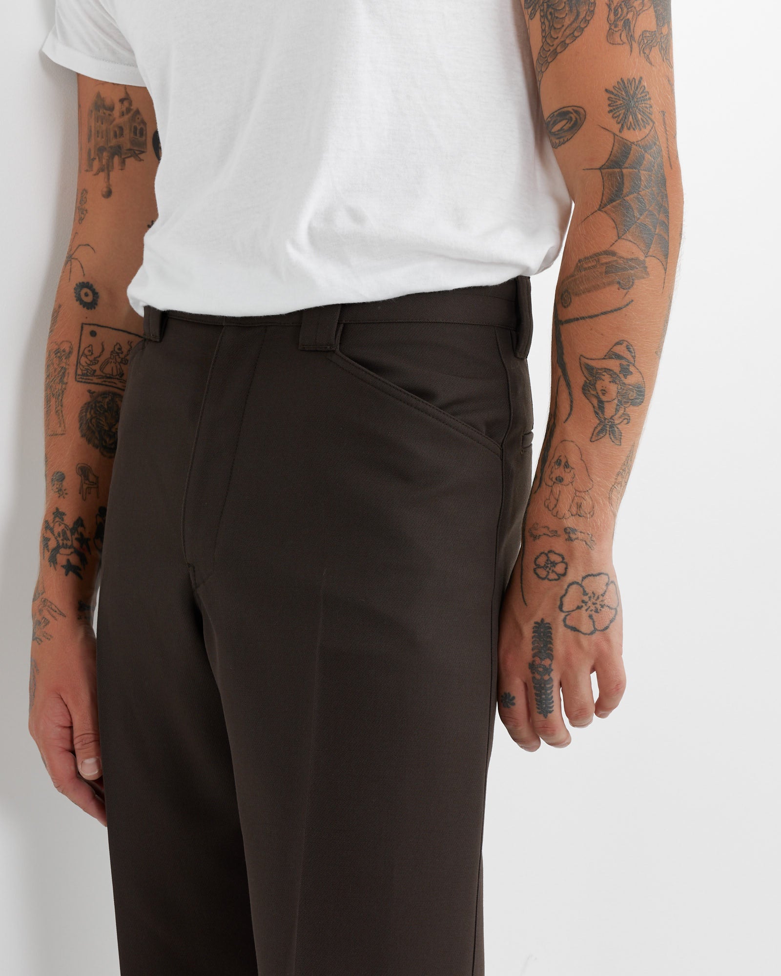 Straight Pant in Dark Brown