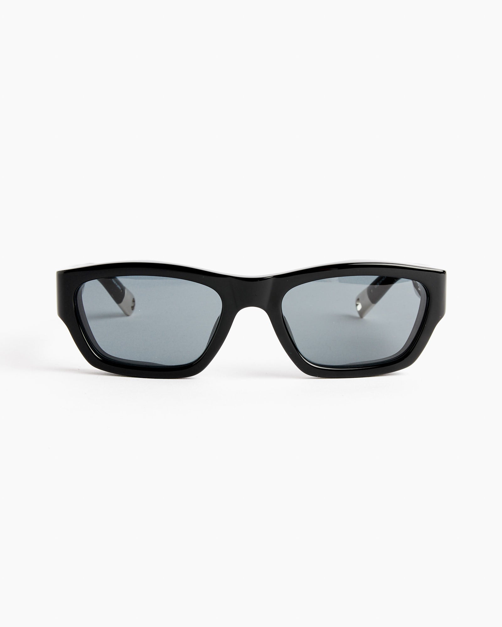 Les Lunettes Meridiano Sunglasses in Black