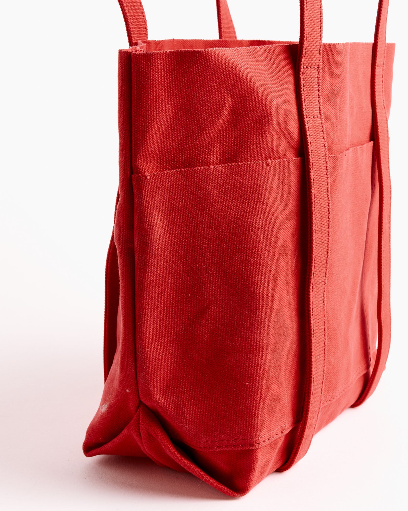 Washed Canvas 6 Pockets Tote in Red