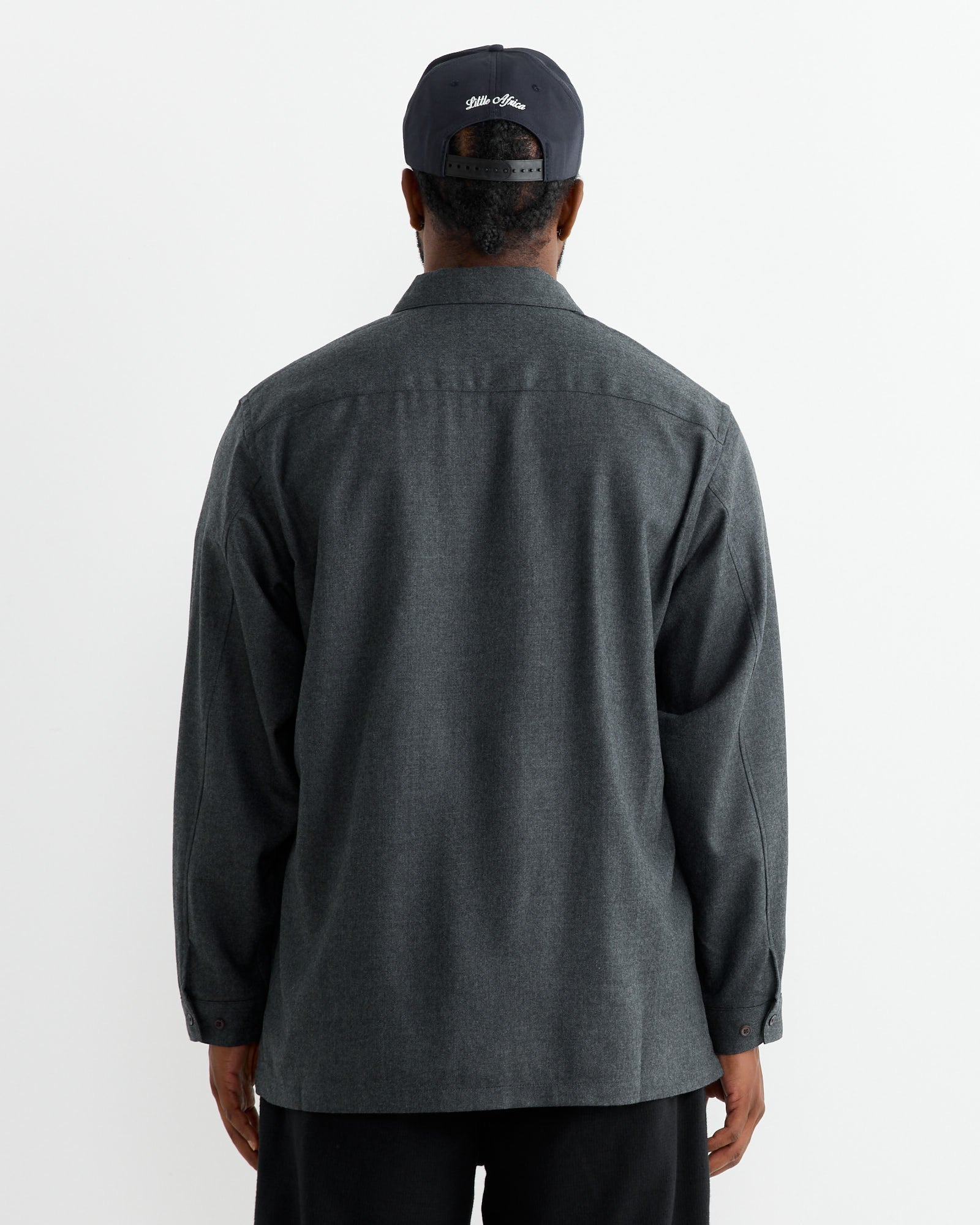 Flat Bottom Wool Shirt in Blue Charcoal