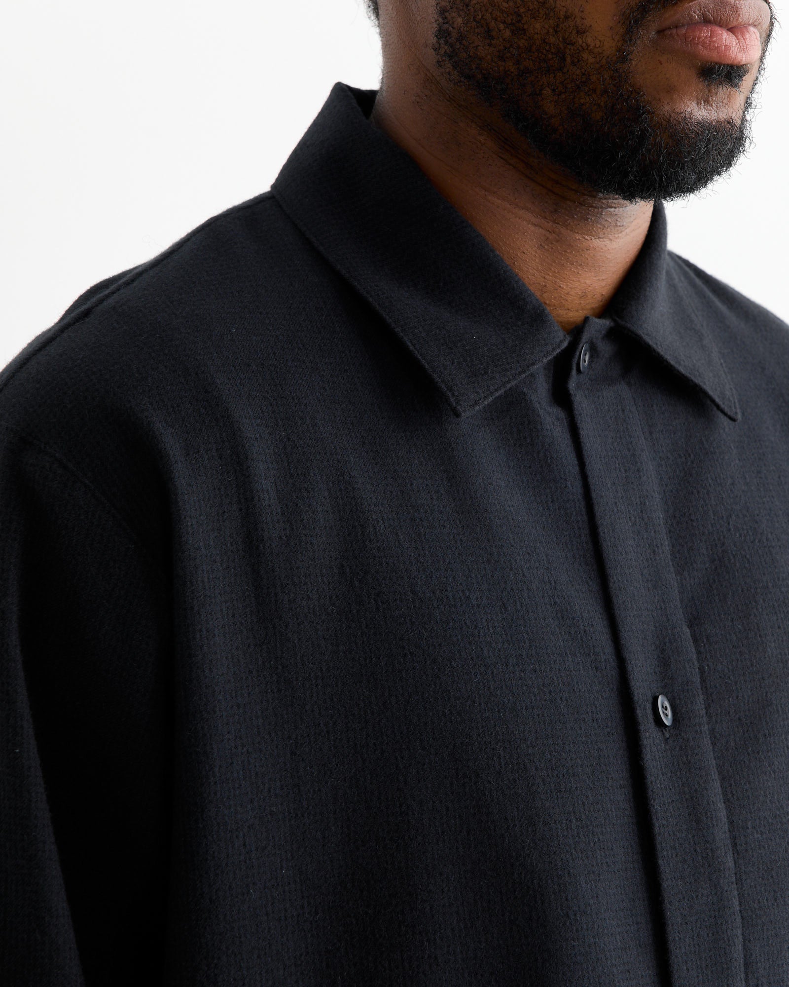 Wool Mix Shirt Jacket in Black Navy