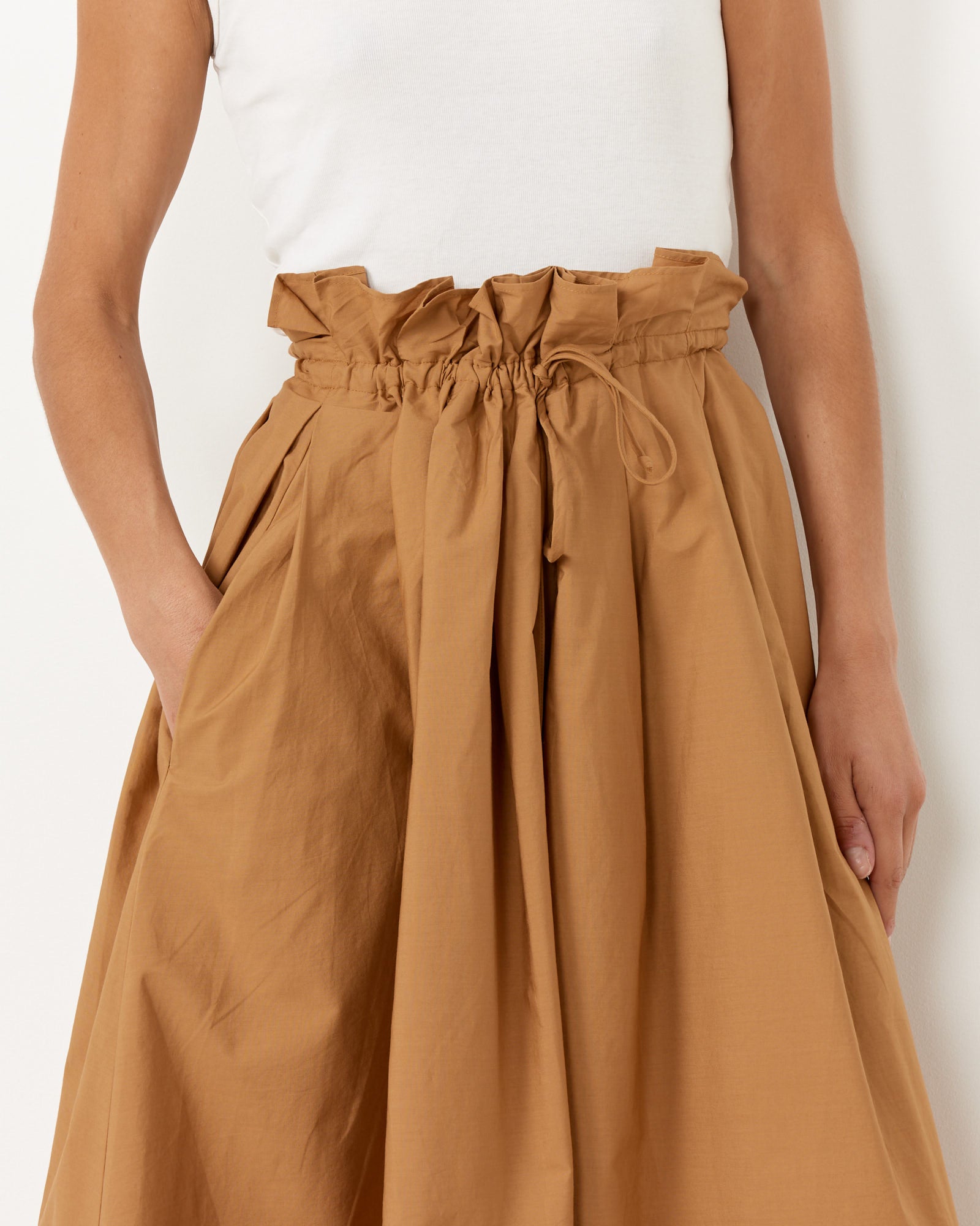 Parachute Skirt in Camel