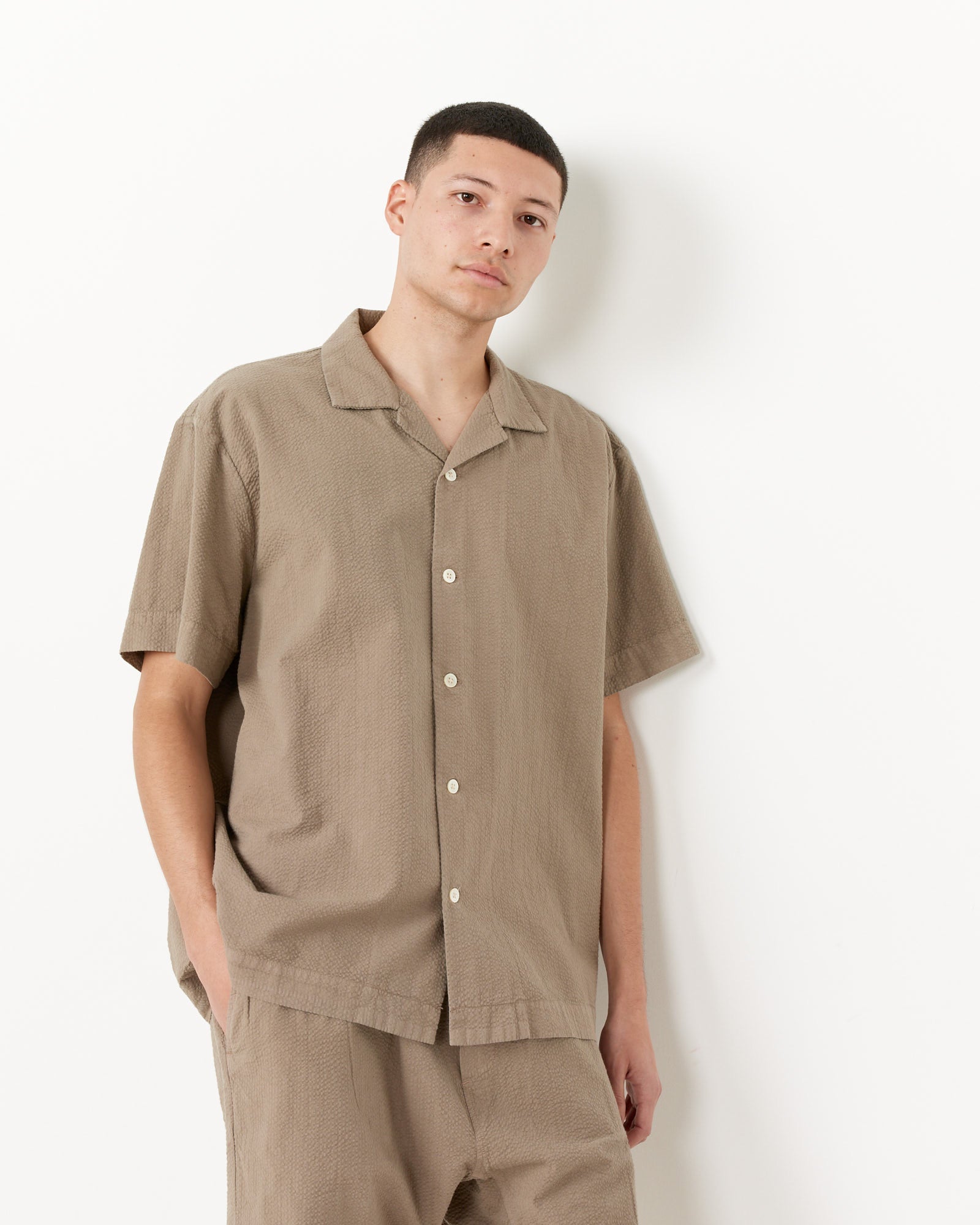 Haus Seersucker Shirt in Sage