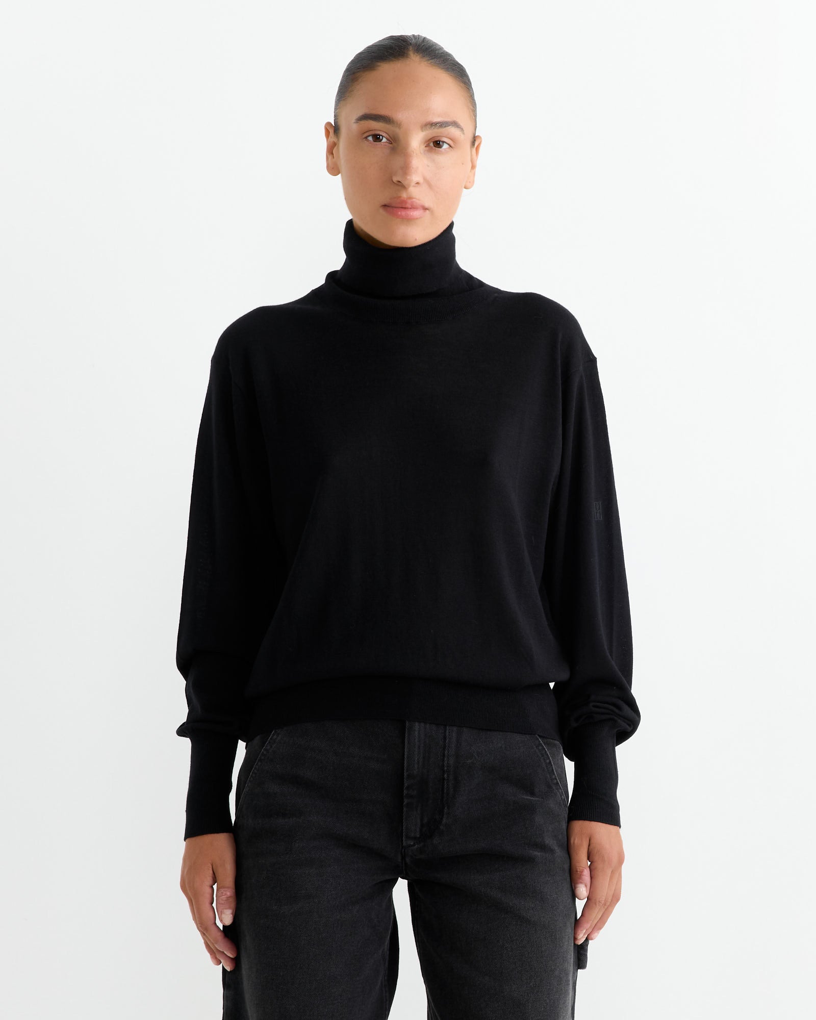 Mohsen Knit in Black