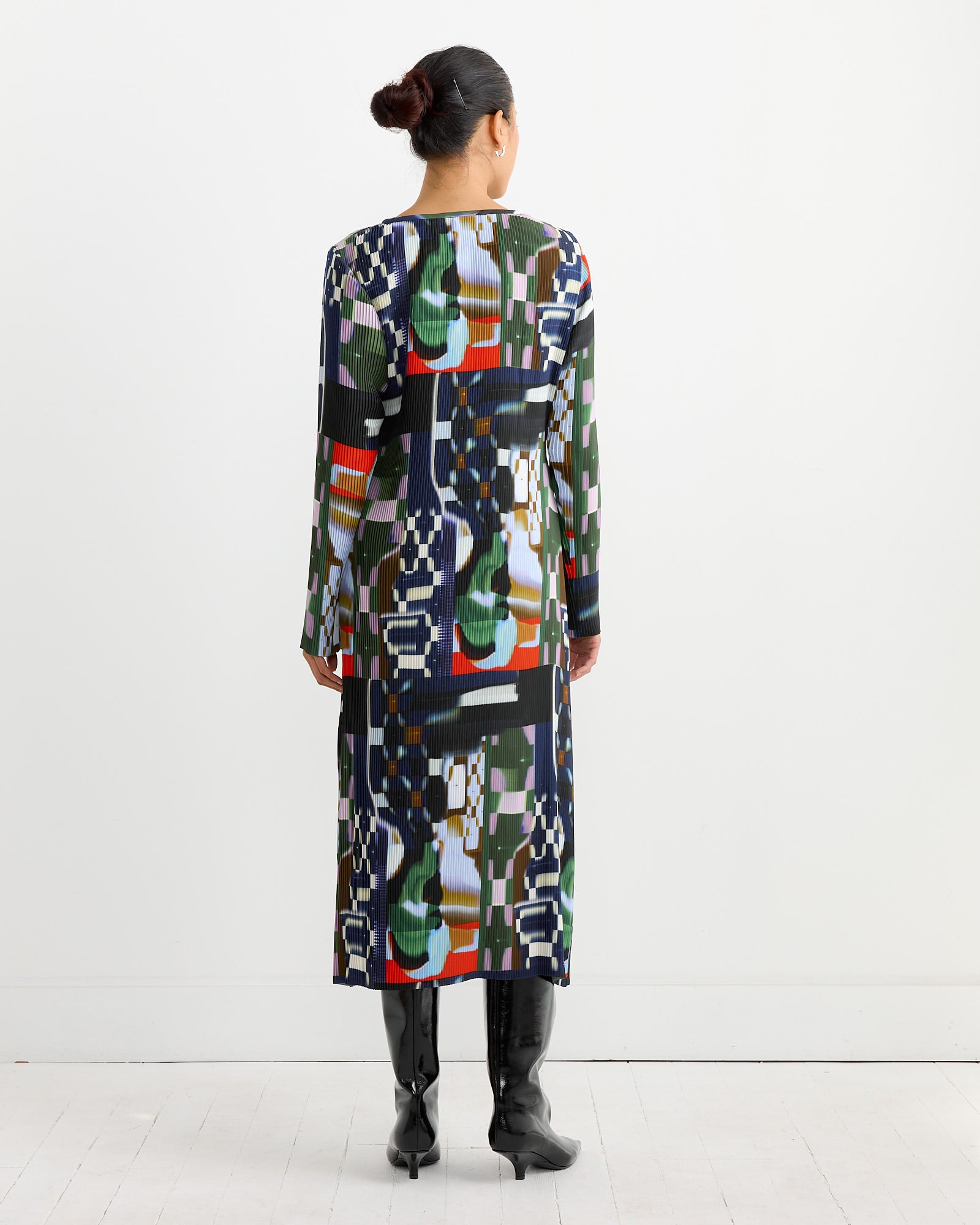 Knight Plisse Dress in Kaleidoscope Tetris