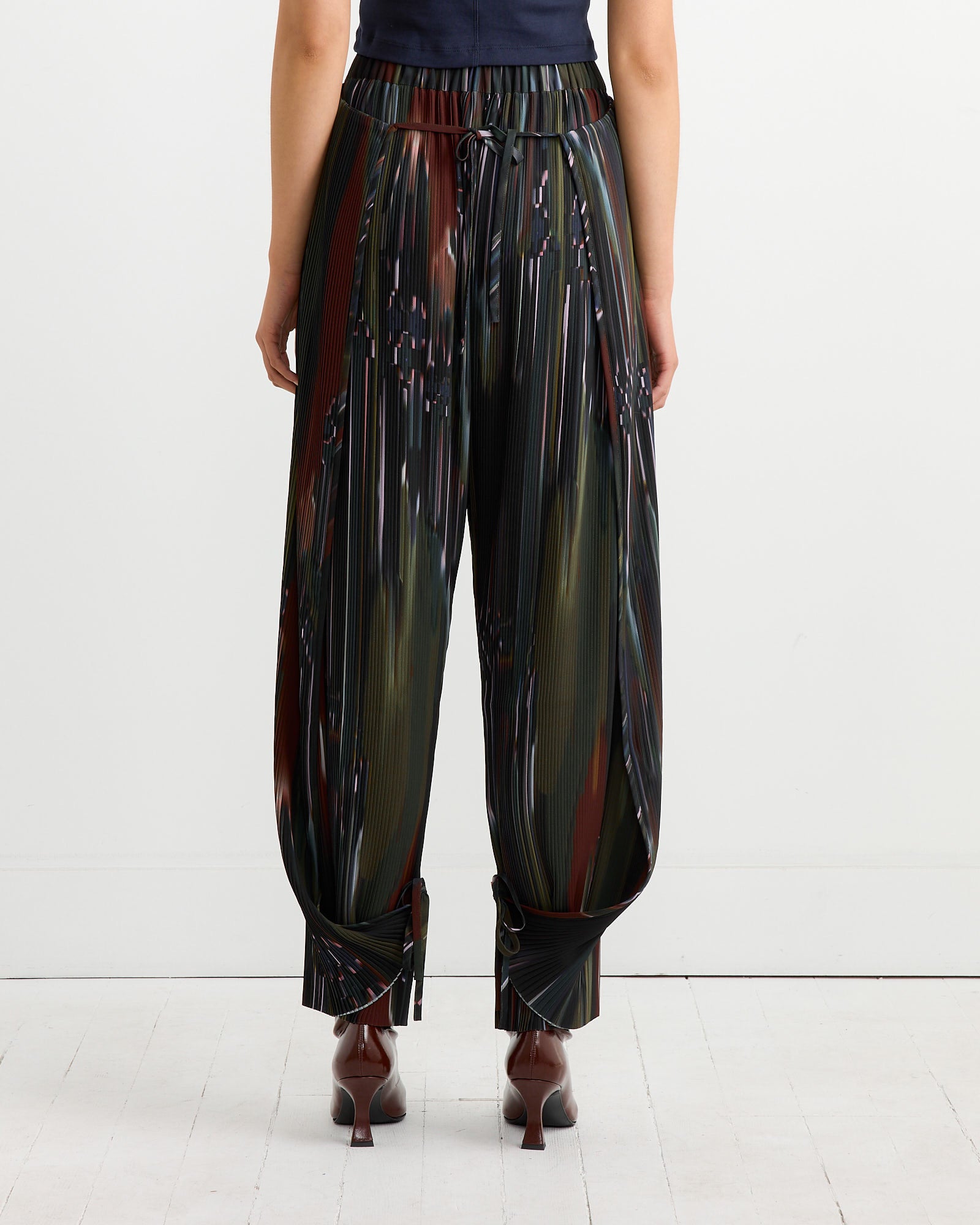 Knight Plisse Pant in Dark Tetris Drips