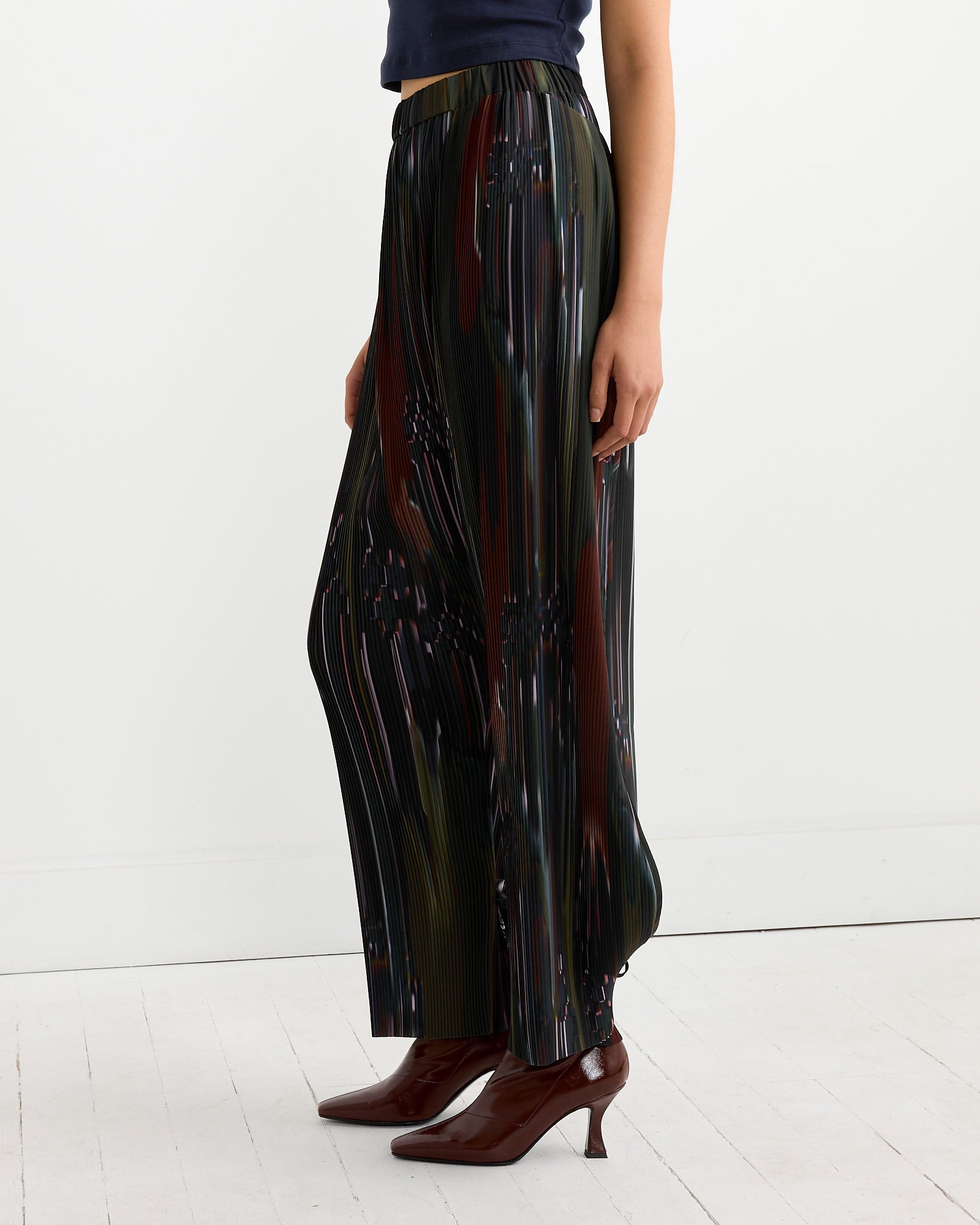 Knight Plisse Pant in Dark Tetris Drips