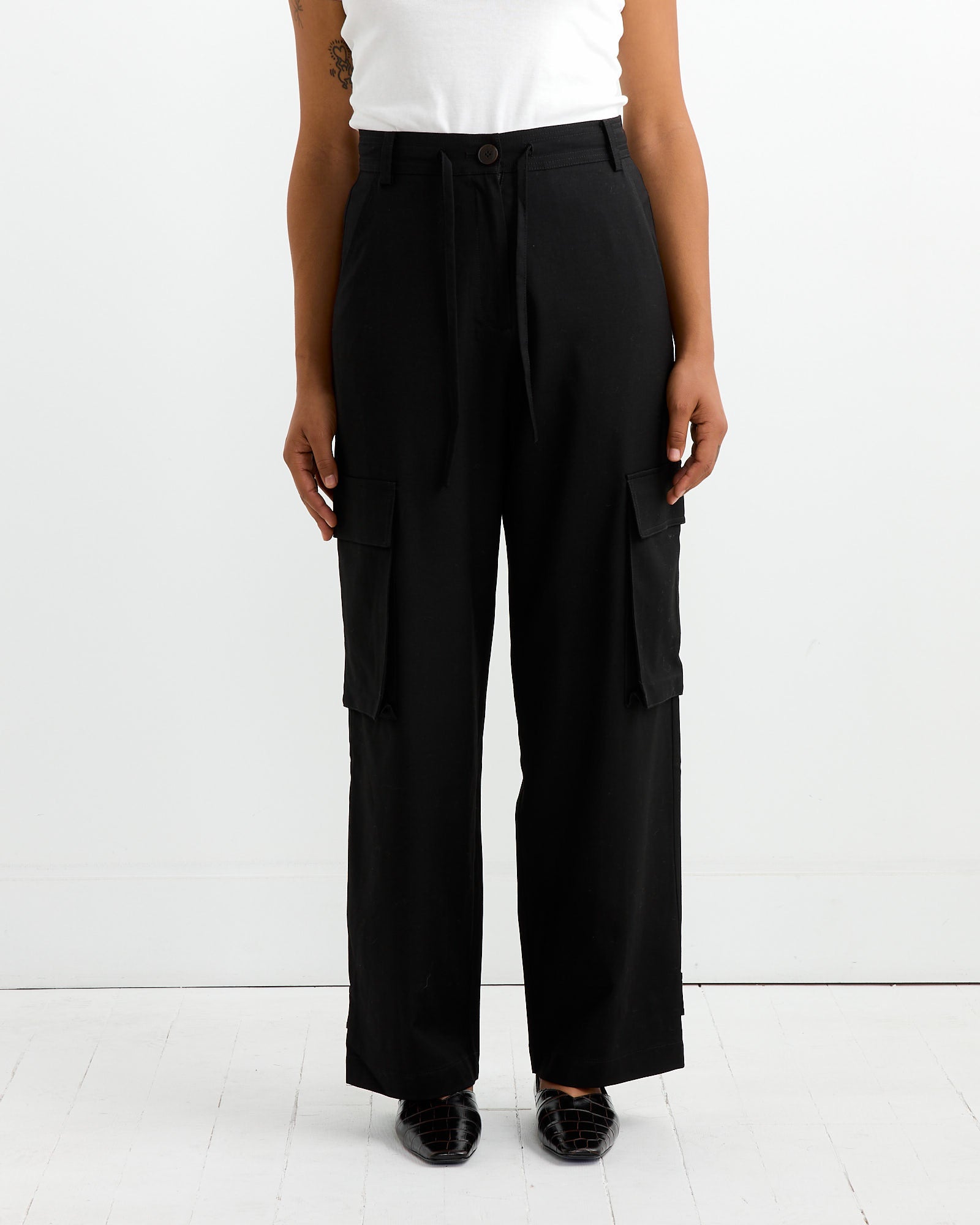 Wool Blend Cargo Pant in Black