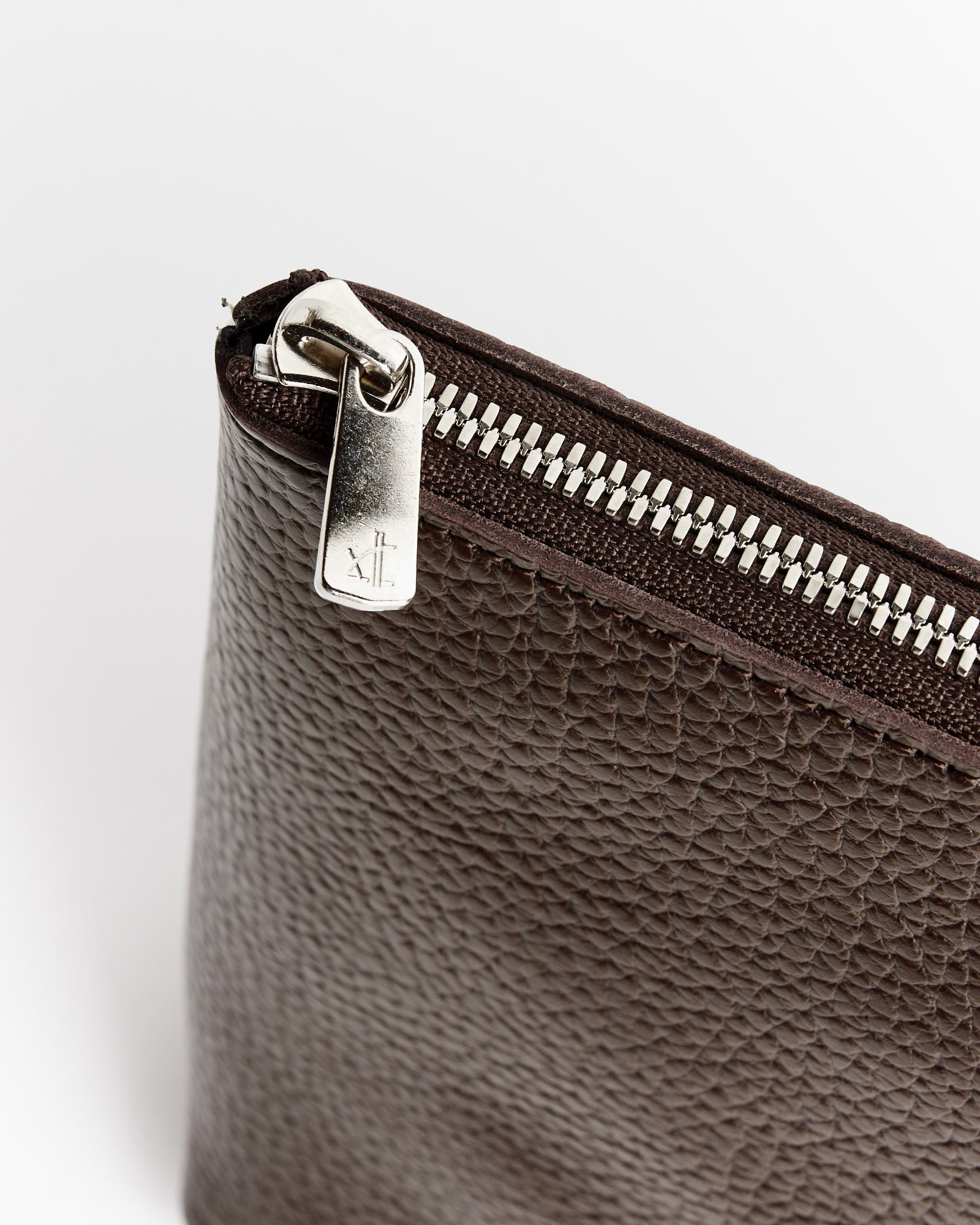 Pouch in Dark Brown