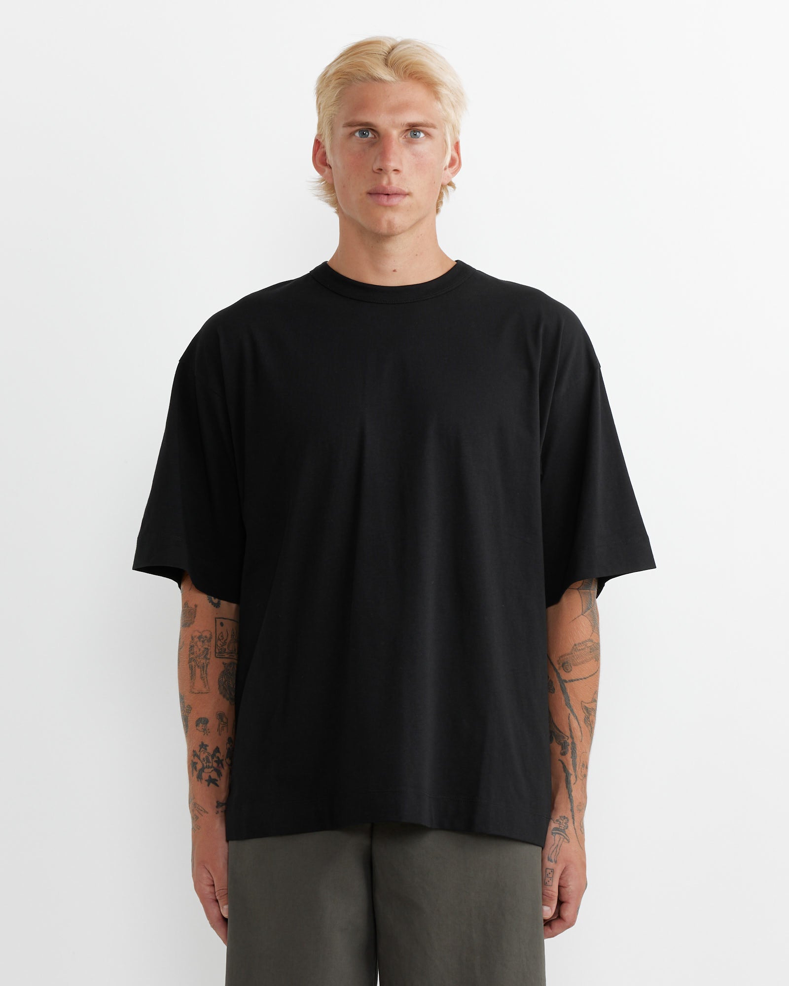 Oversized T-Shirt in Black