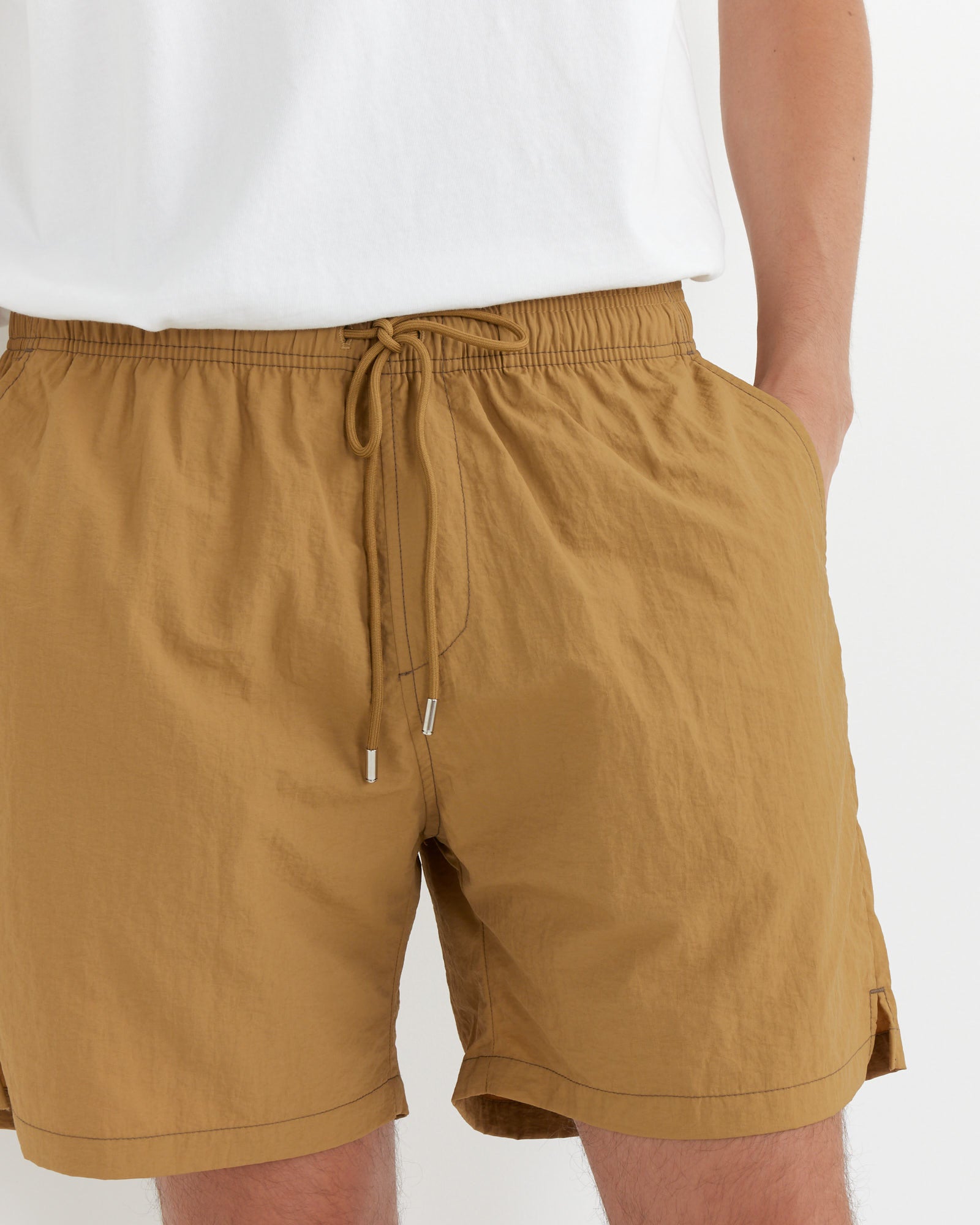 Contrast Stitch SM Short Taslan Nylon in Sand