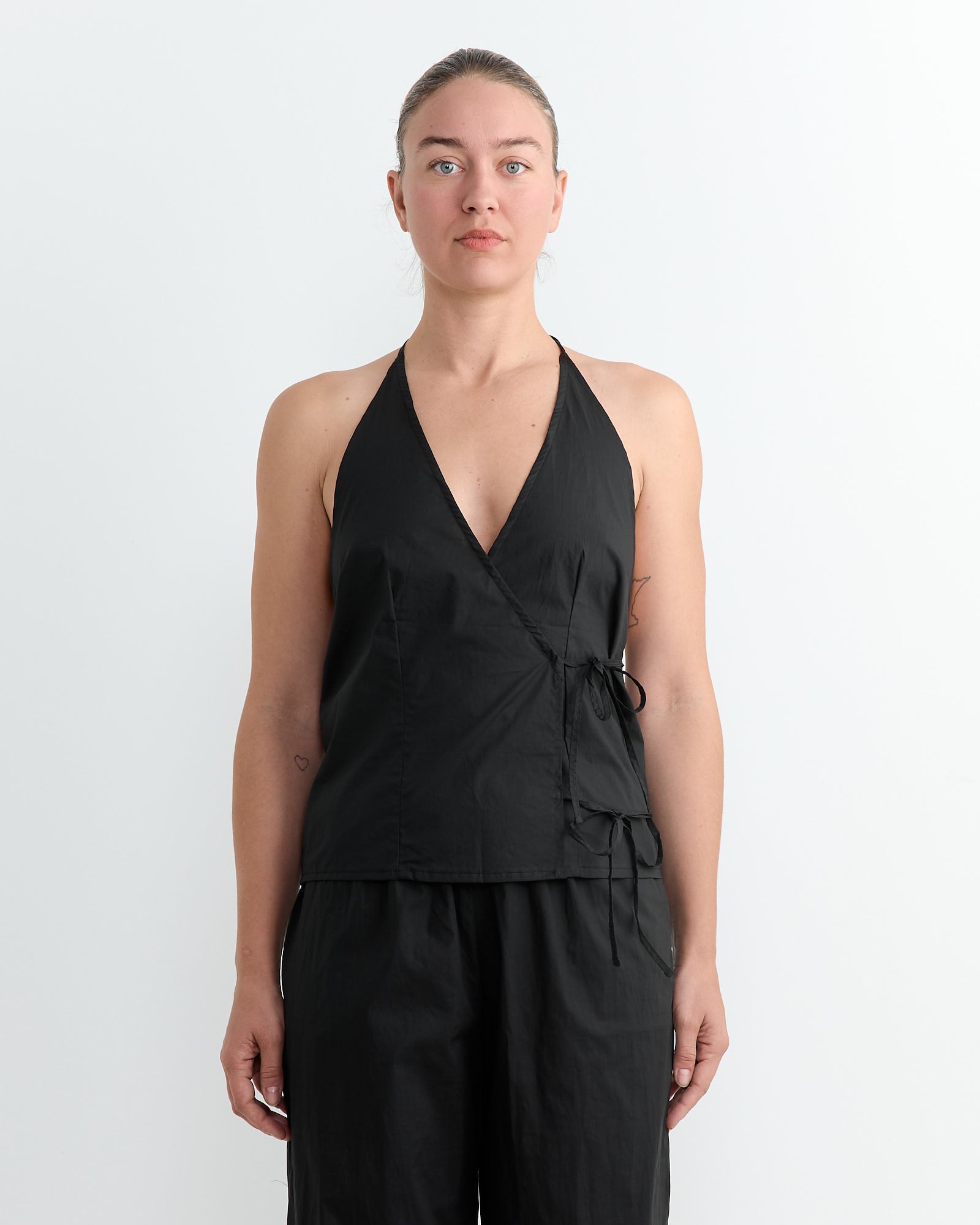 Deiji Studios Drawcord Halter Black - Black / S (266401)