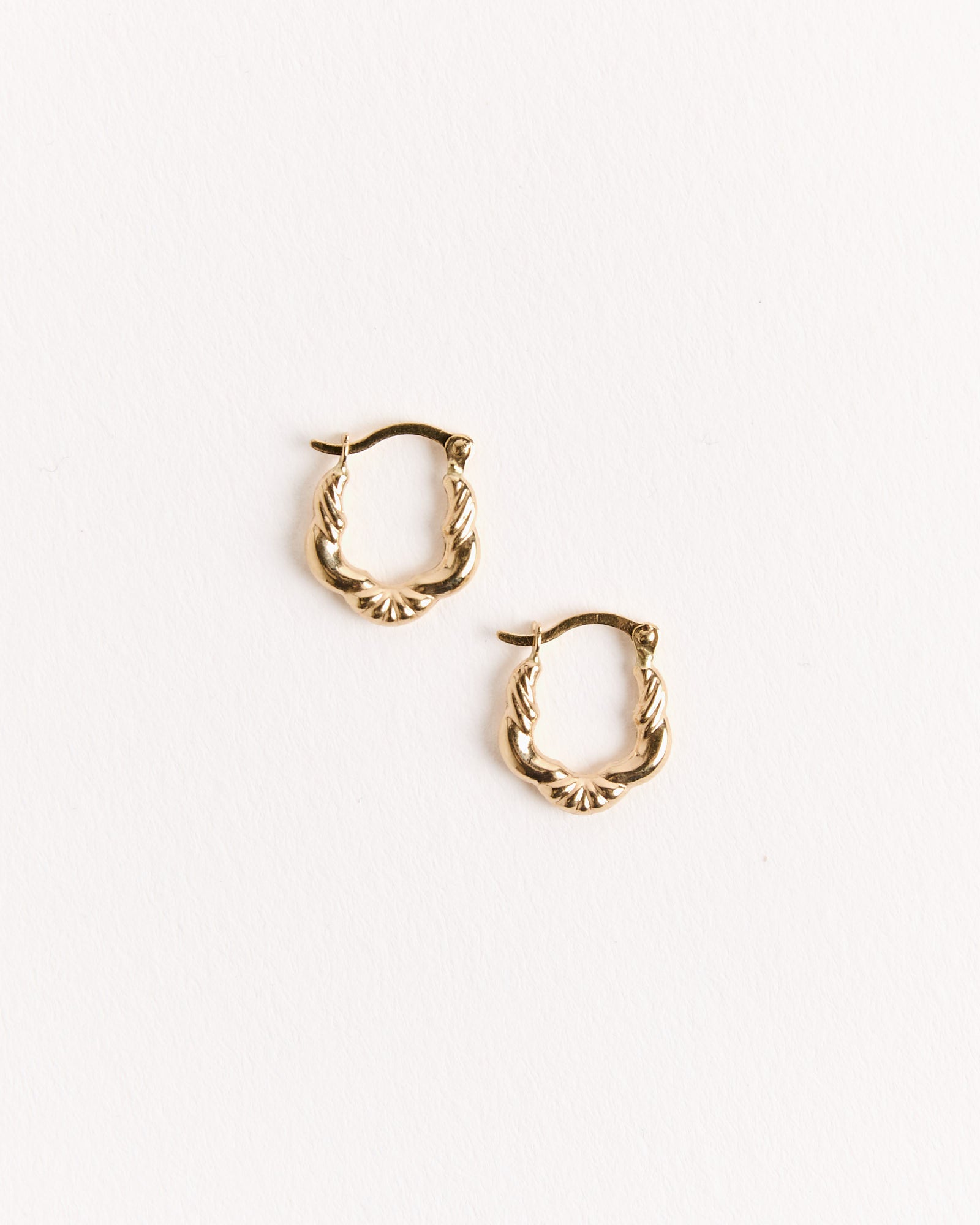 SHOPDELAGOLD Mini Fancy Twist Hoop Earrings - 14K YG - Default Title (269530)