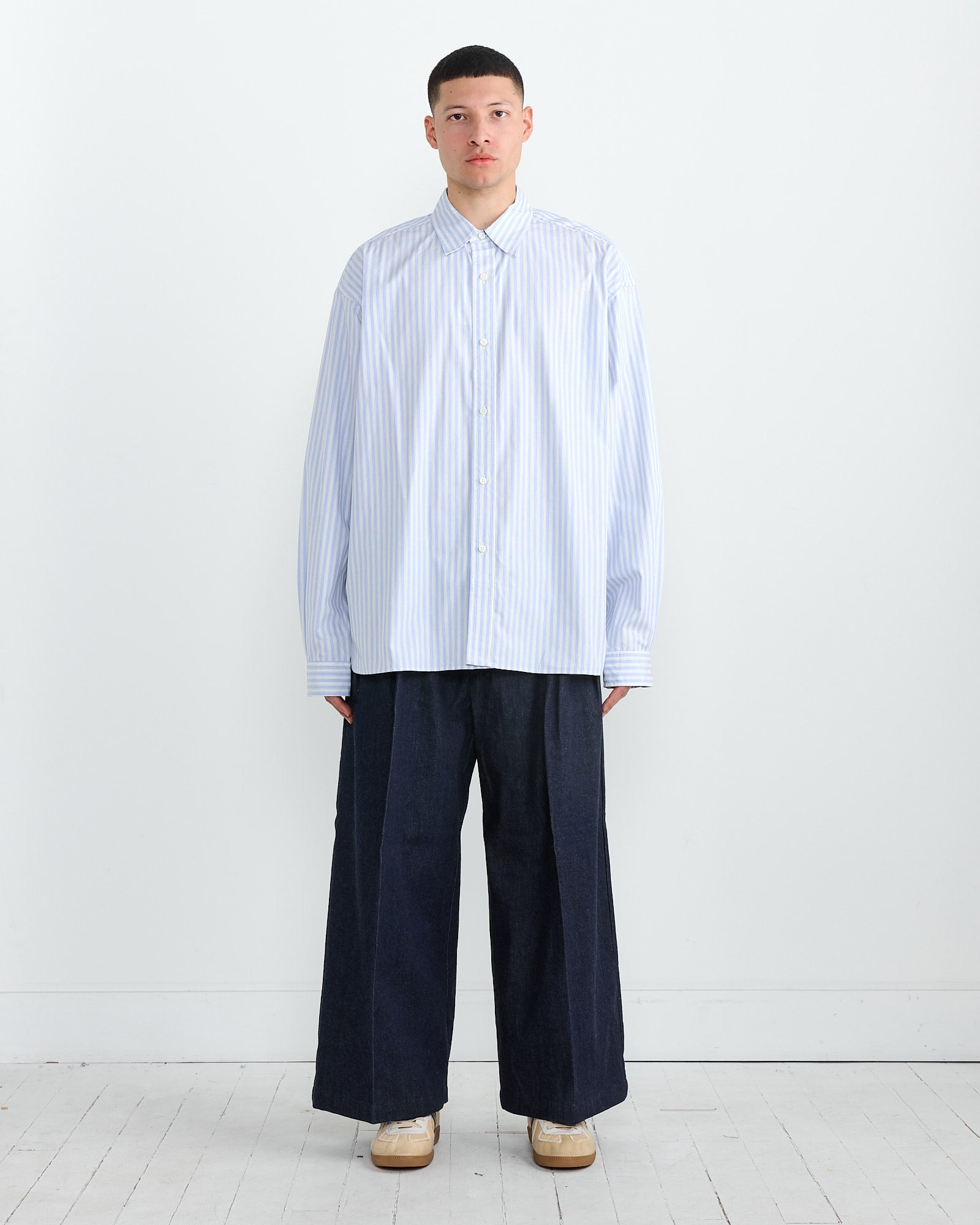 Sillage Regular Wide Shirt - White Stripe - OS - Default Title (270582)