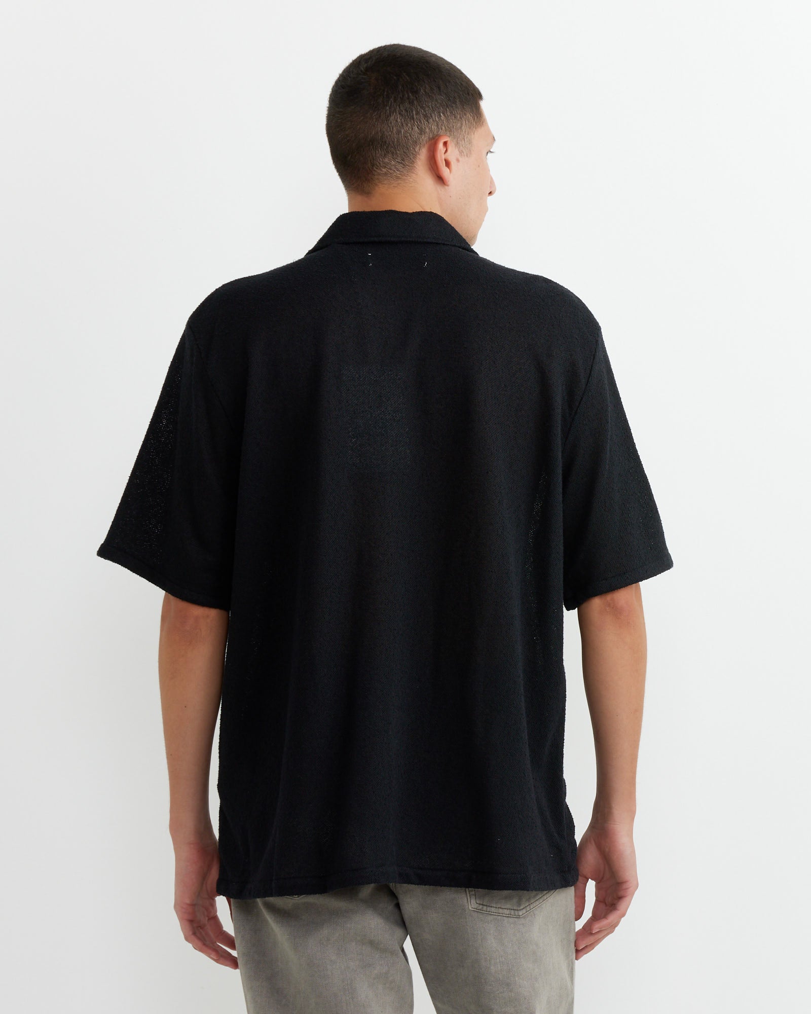 Box Shirt in Black Boucle