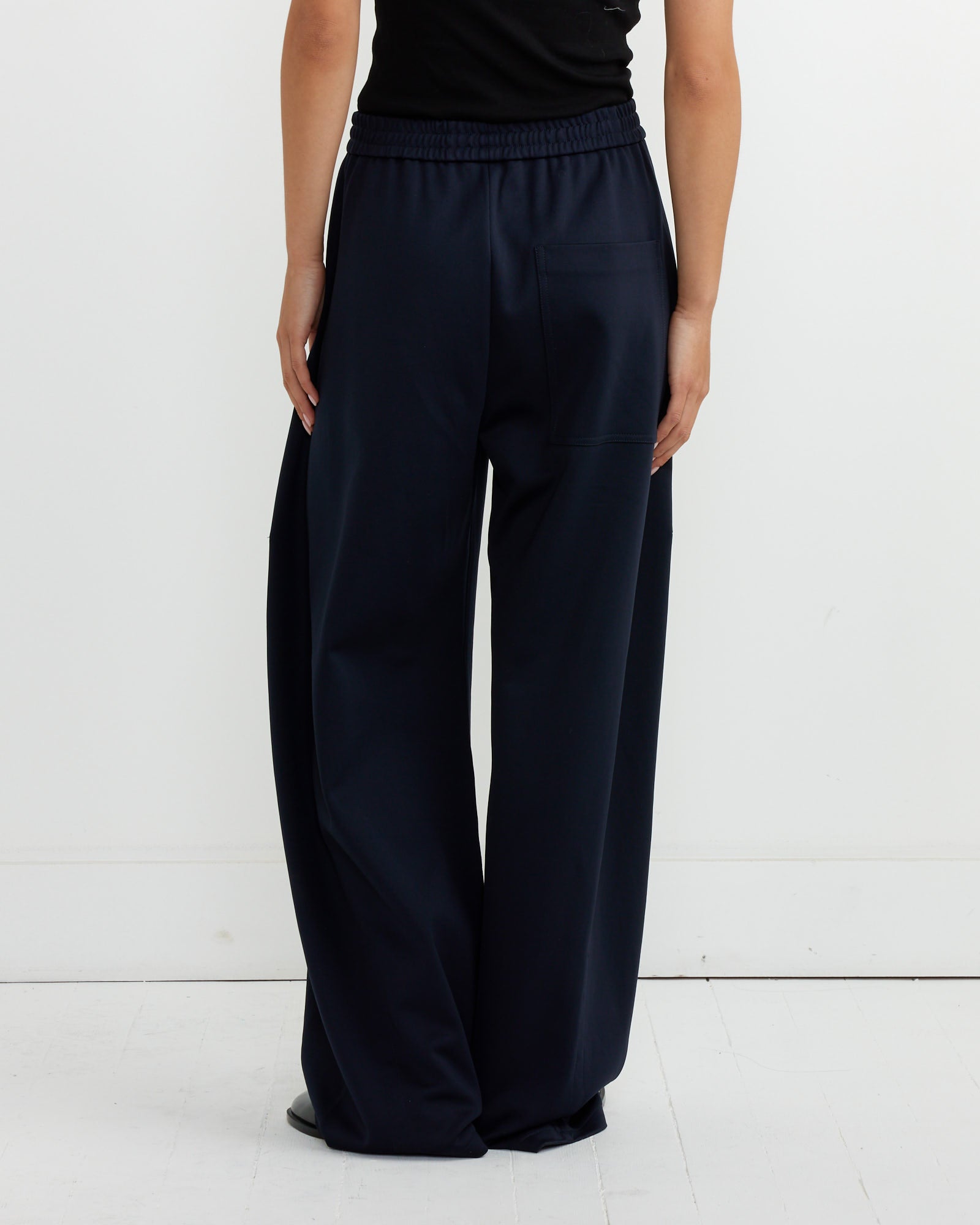 Active Winslow Pant in Navy