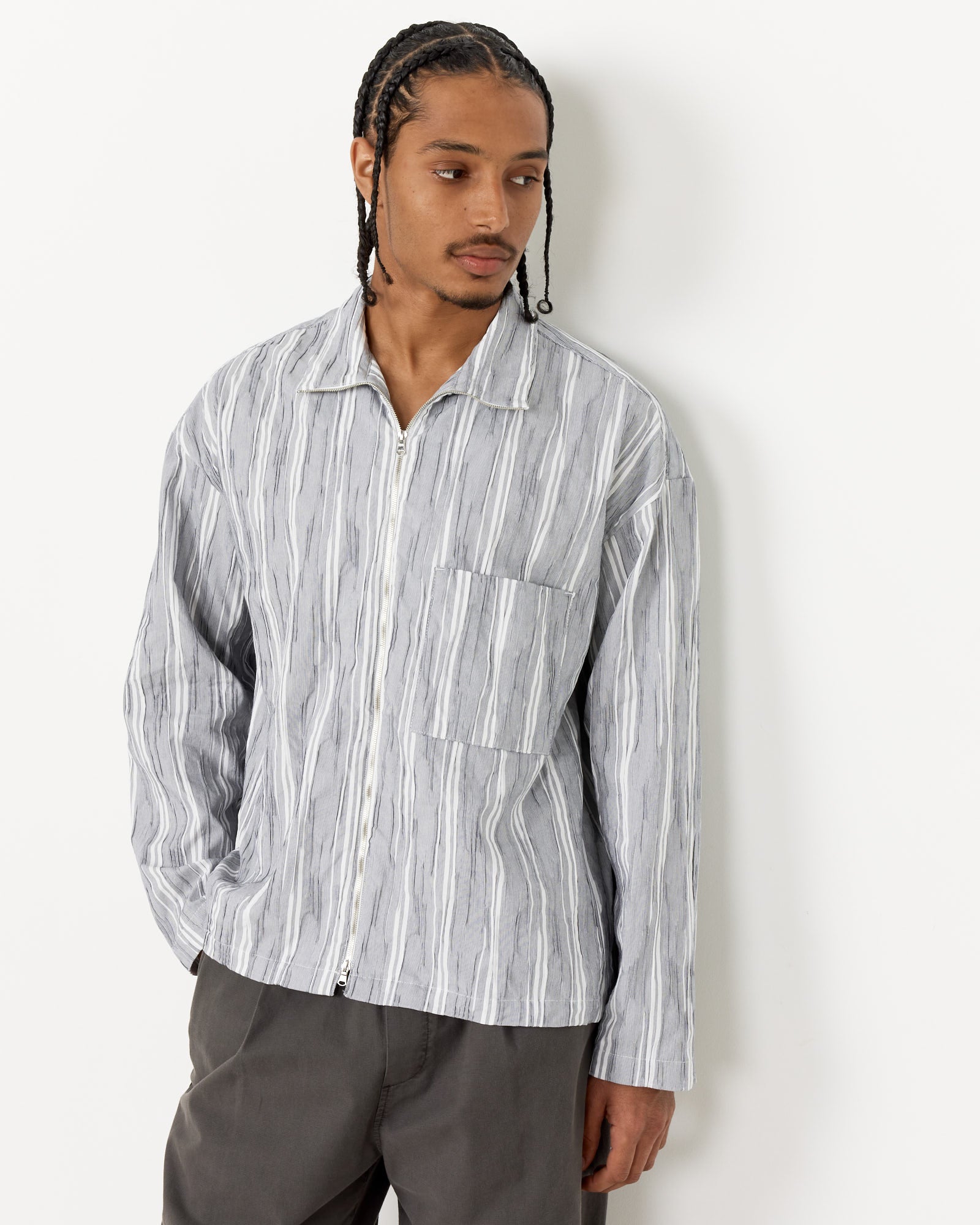 Enzo Shirt Wrinkle Stripe in Grey