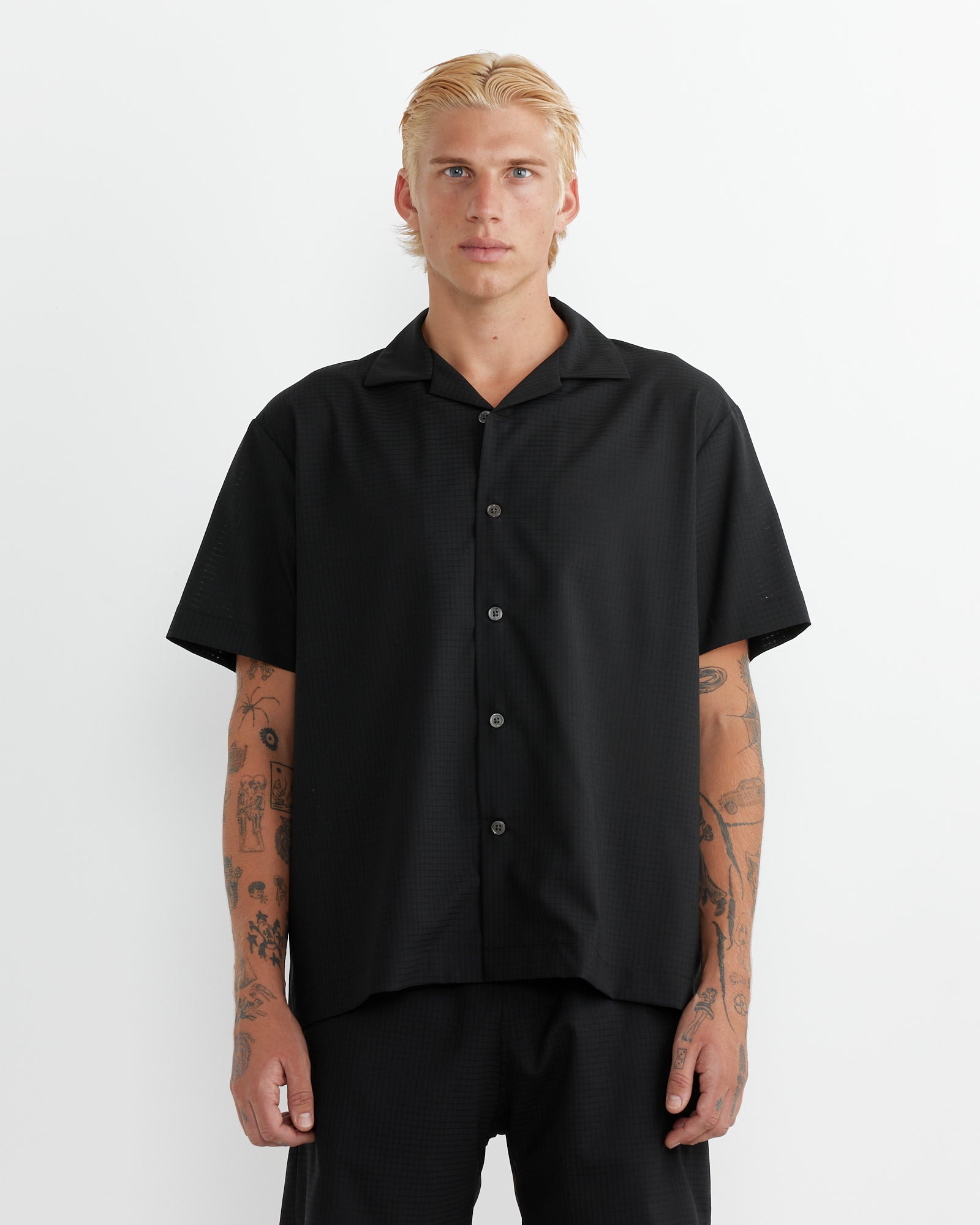 Haus Shirt in Air Mesh Black