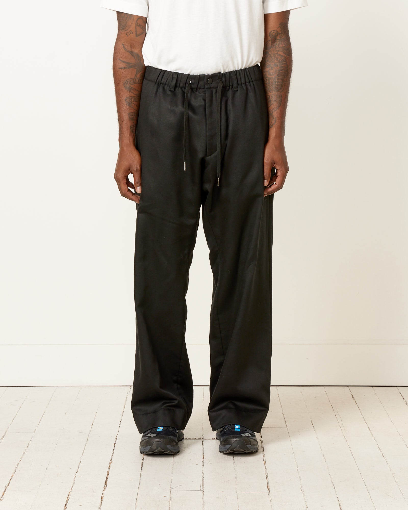 Veloso Pant in Brushed Back Sateen in Black