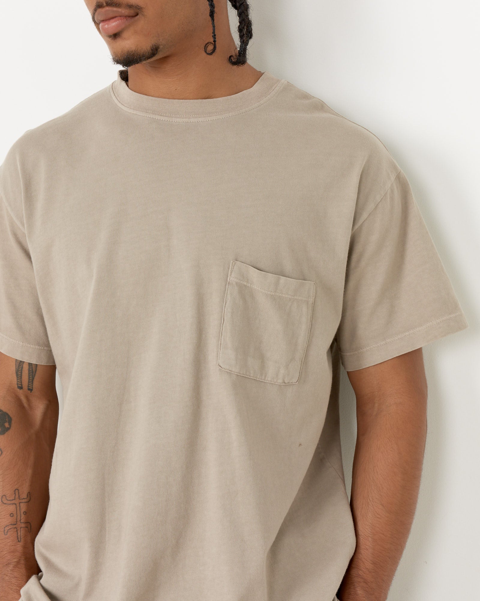 Big Pocket Tee in Washed Taupe