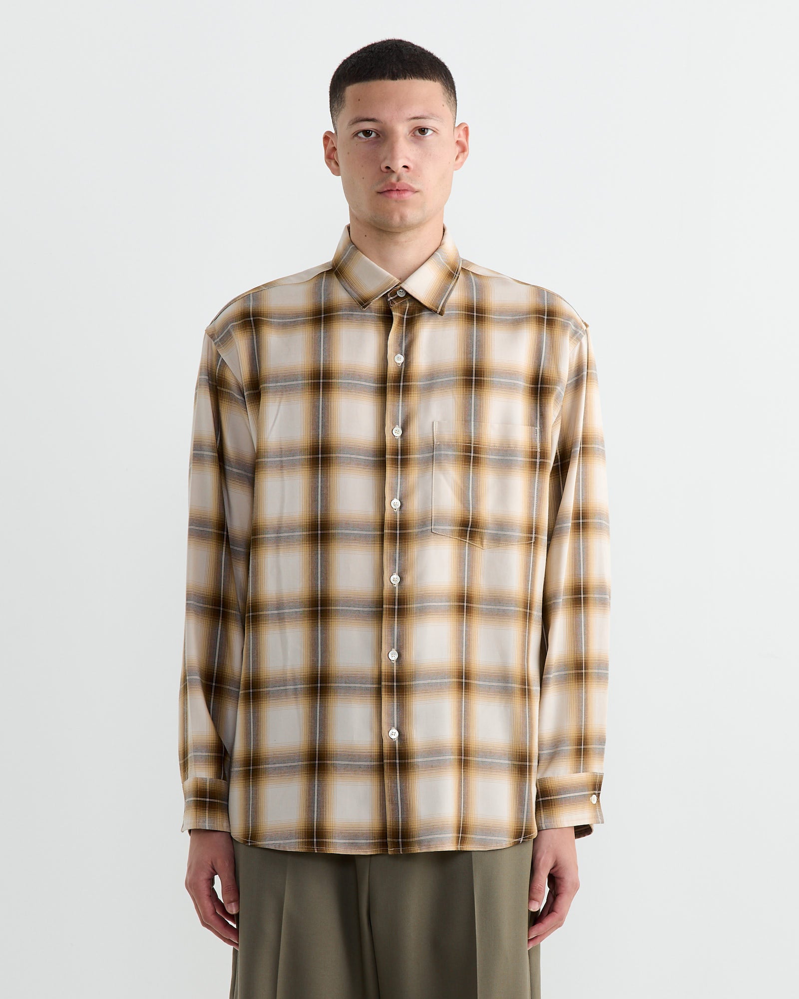 Routine Shirt in Tencel Ombre Plaid Beige