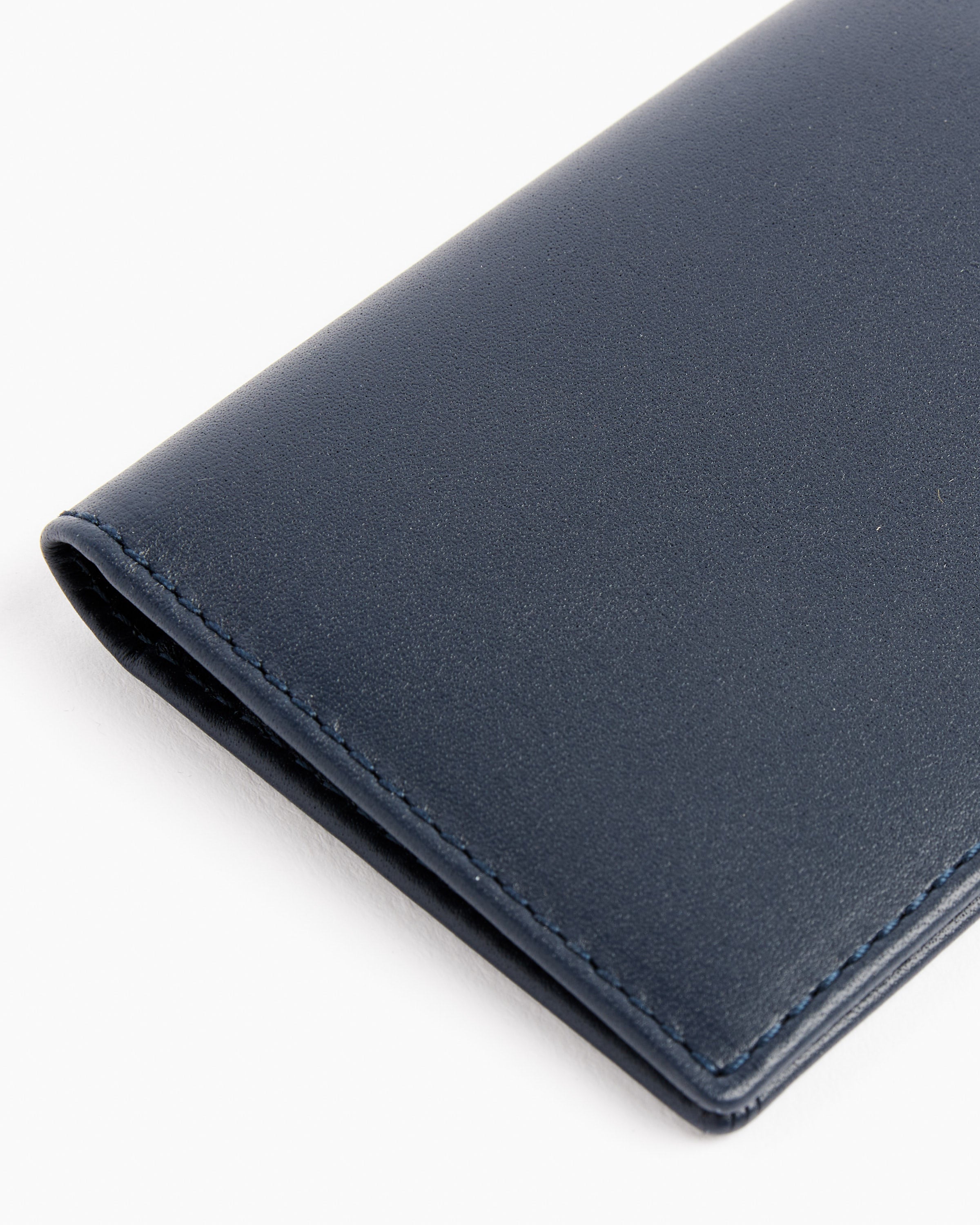 Classic Cardholder in Navy