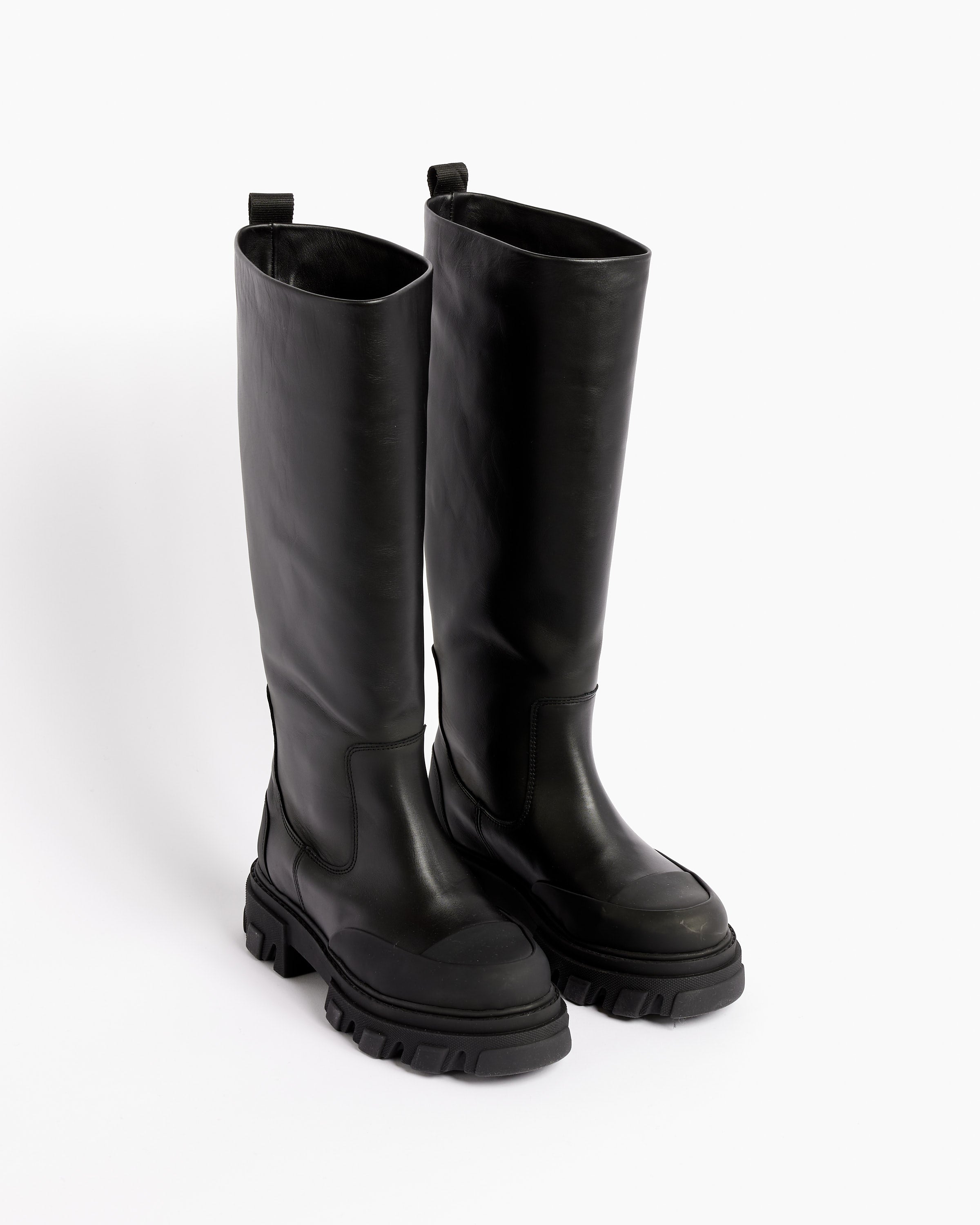 Cleated High Tubular Boot